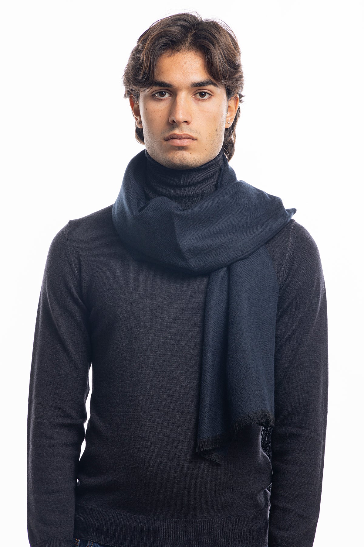 Sciarpa uomo blu spigata invernale effetto lana cashmere con frange