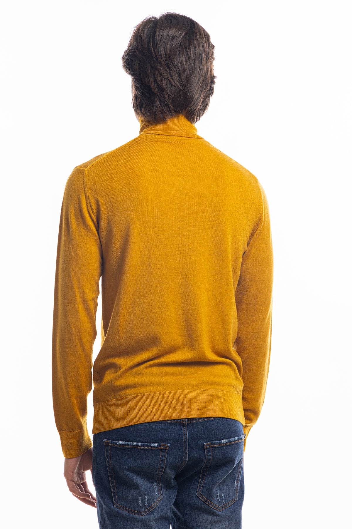 Maglione da uomo collo alto Ocra in lana merinos 100% maniche lunghe effetto stone wash