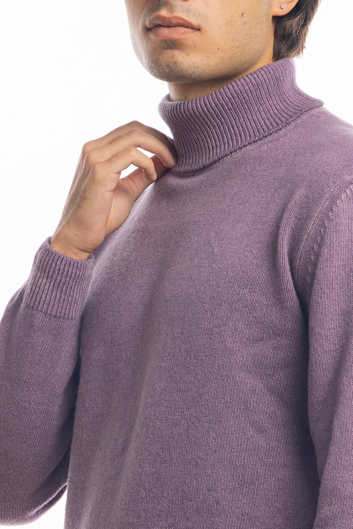 Maglione da uomo collo alto viola in lana maniche lunghe
