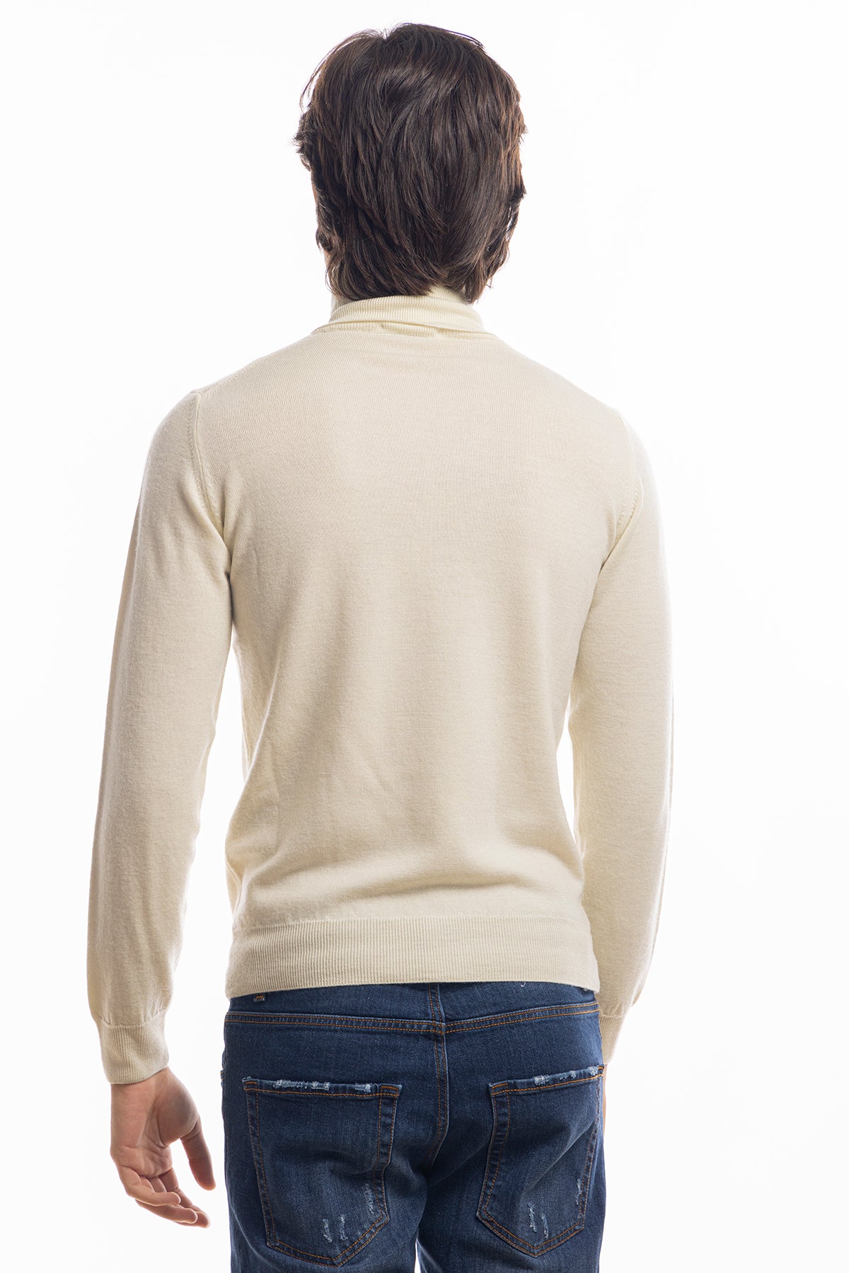Maglione da uomo collo alto panna in lana merinos 100% effetto stone wash maniche lunghe