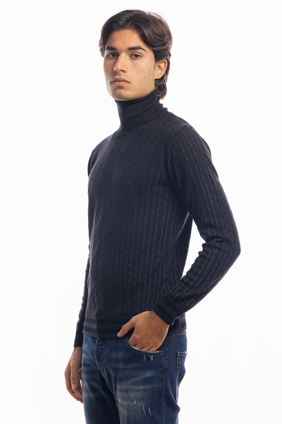 Maglione da uomo collo alto nero in lana merinos 100% effetto stone wash maniche lunghe