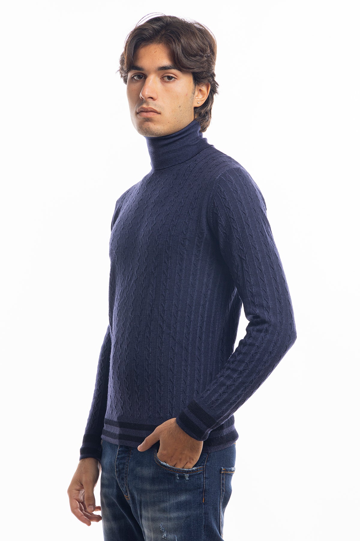 Maglione da uomo collo alto blu in lana merinos 100% effetto stone wash maniche lunghe