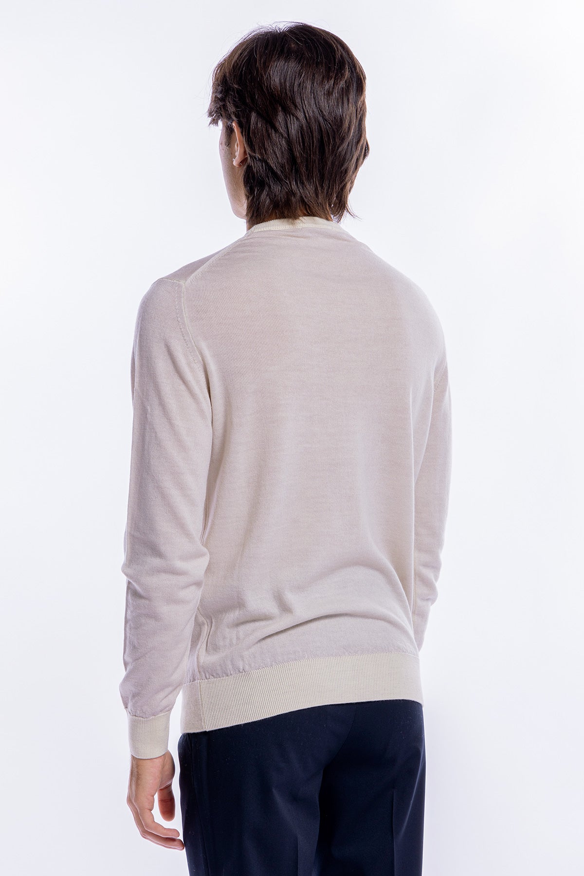 Maglione da uomo girocollo panna in lana merinos 100% effetto stone wash maniche lunghe