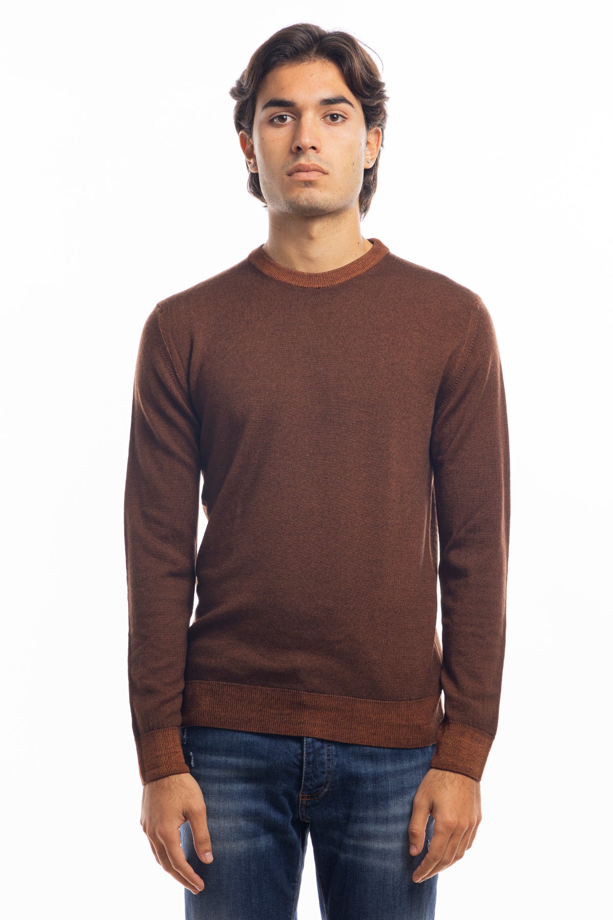 Maglione da uomo girocollo marrone in lana merinos 100% effetto stone wash maniche lunghe