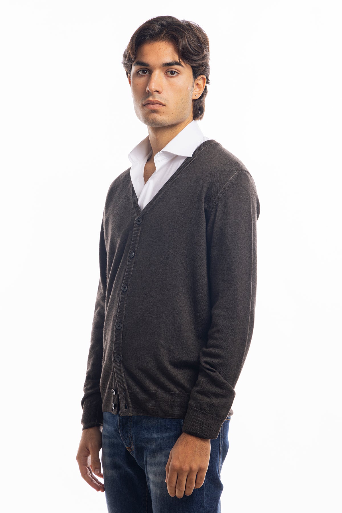 Cardigan da uomo marrone lana merinos 100% effetto stone wash maniche lunghe.