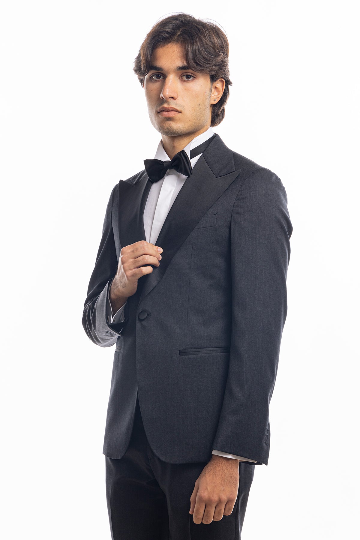 Abito smoking monopetto grigia da uomo in fresco lana super 130's Vitale Barberis Canonico con rever a Lancia largo in raso