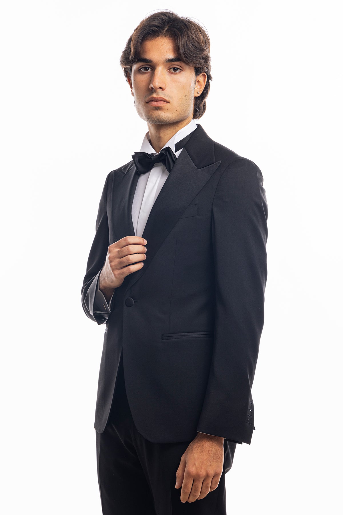 Abito smoking monopetto nera da uomo in fresco lana super 130's Vitale Barberis Canonico con rever a Lancia largo in raso