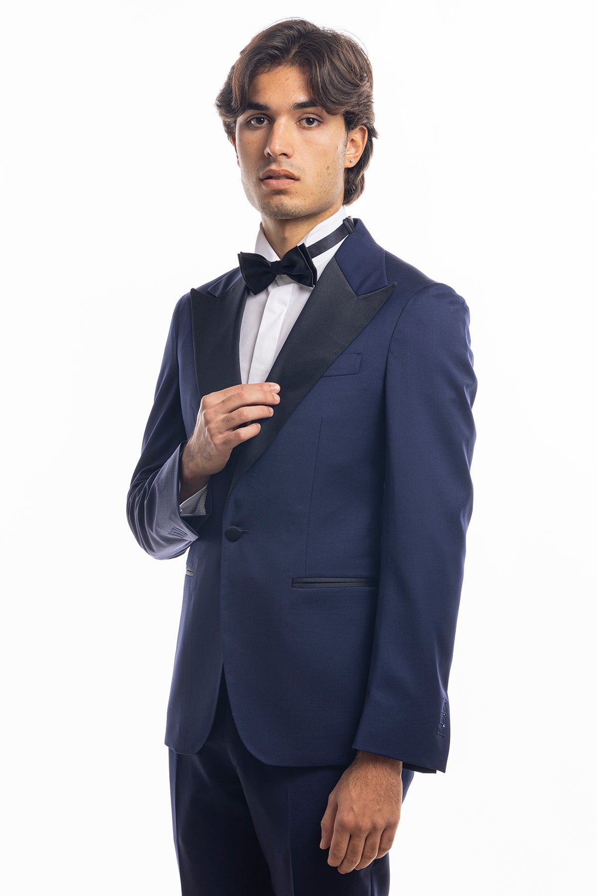 Giacca smoking monopetto blu royal da uomo in fresco lana super 130's Vitale Barberis Canonico con rever a Lancia largo in raso
