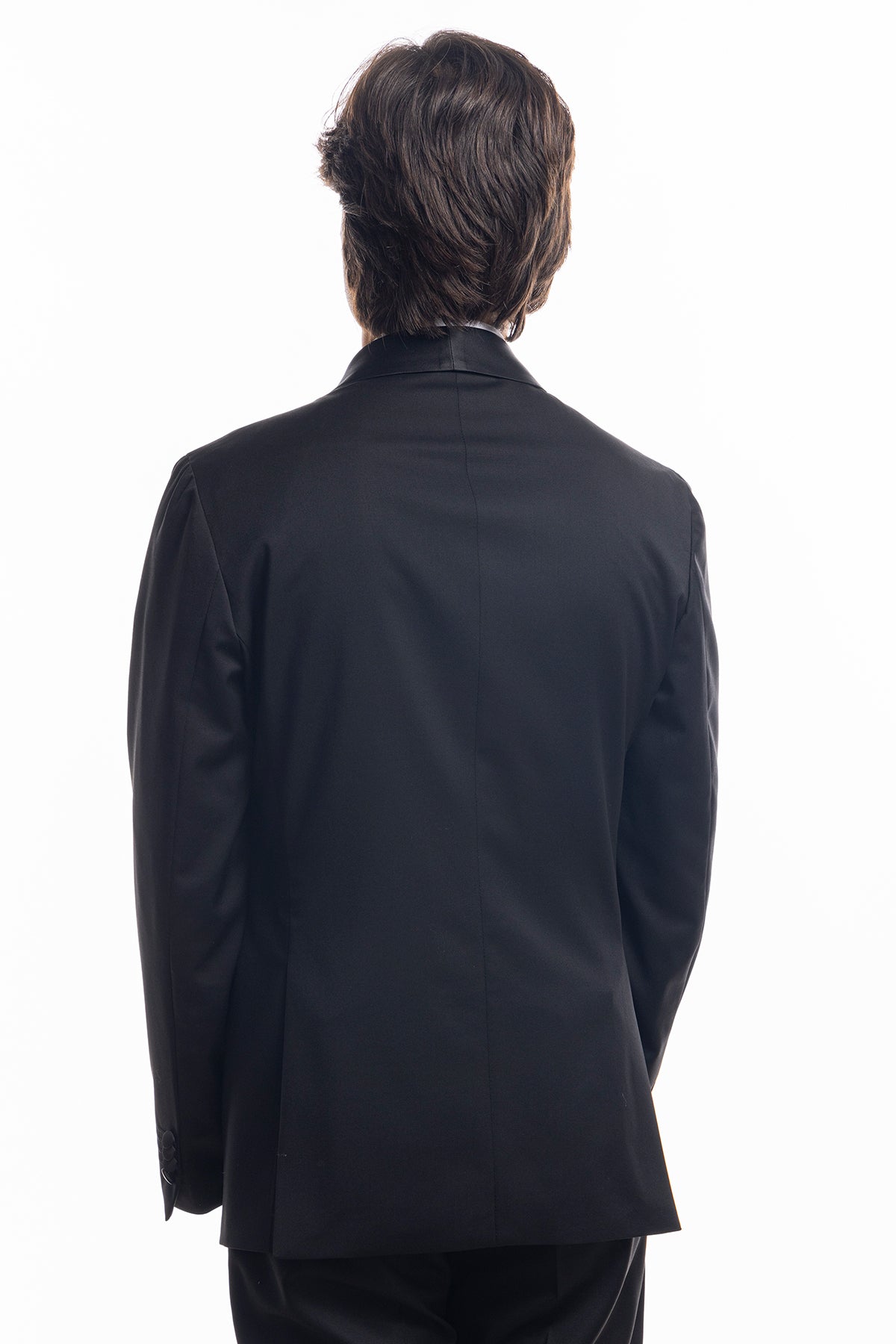 Abito smoking monopetto nera da uomo in fresco lana super 130's Vitale Barberis Canonico con rever a scialle largo in raso