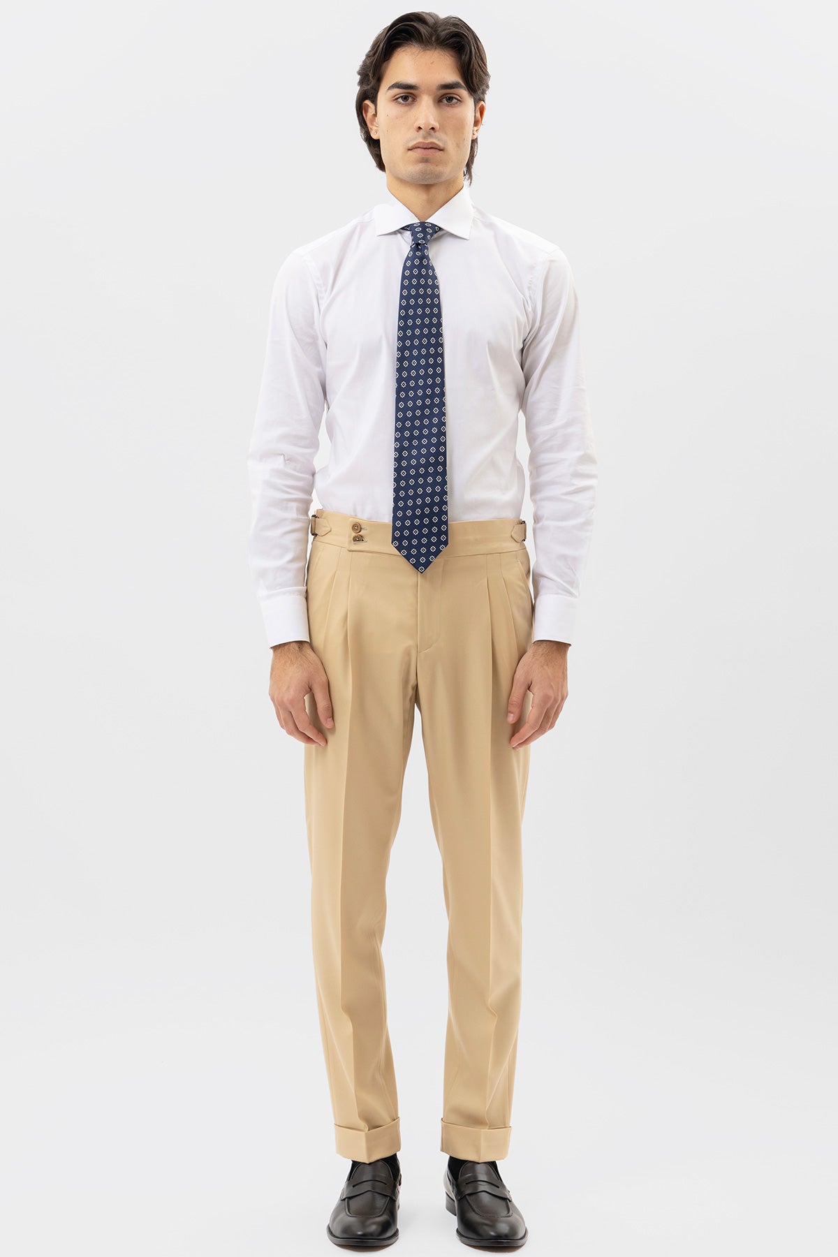 Abito uomo monopetto Beige fresco lana super 140's Holland & Sherry Rever a lancia .