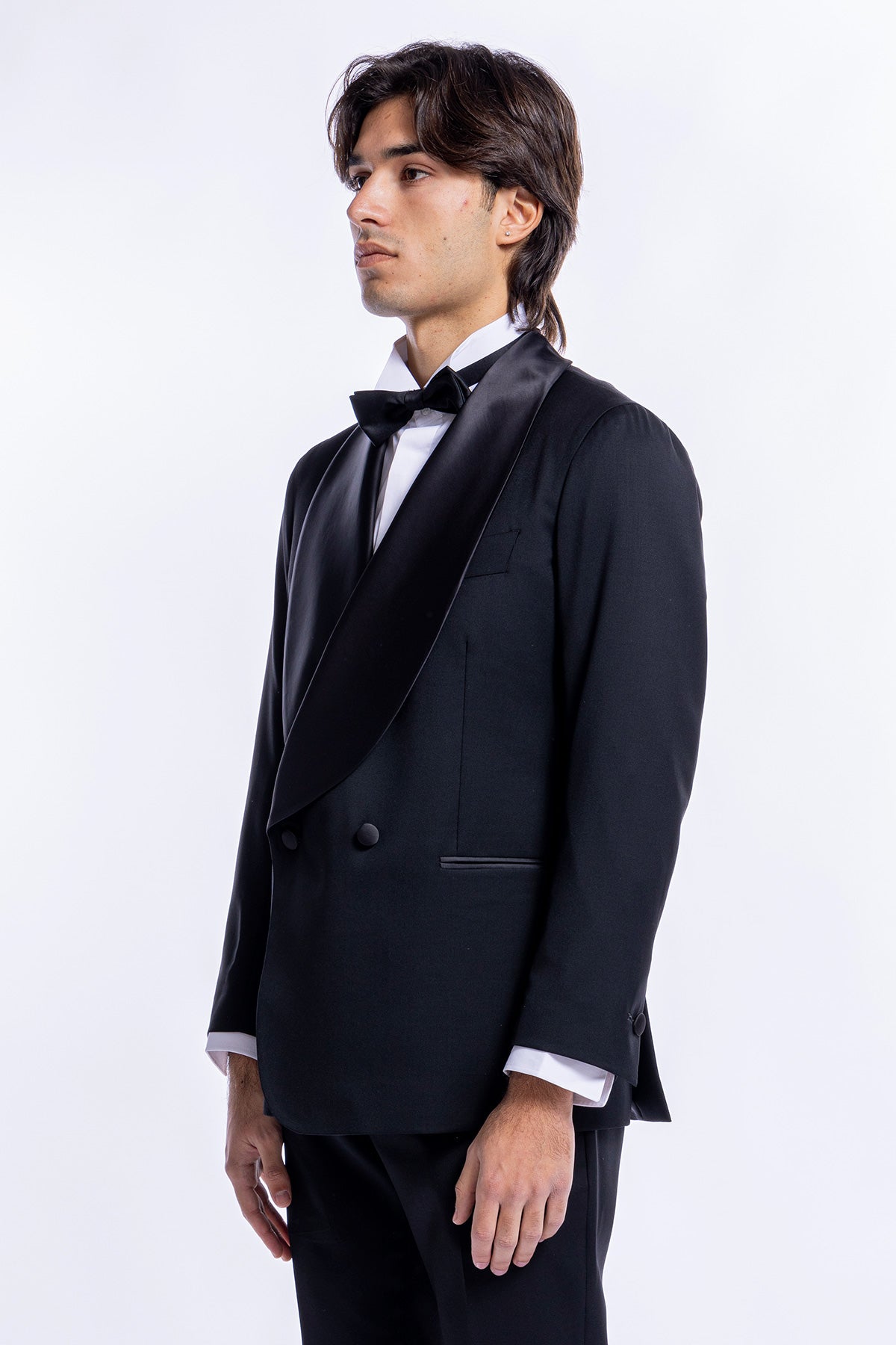 Giacca smoking doppiopetto nera da uomo in fresco lana super 130's Vitale Barberis Canonico con rever a scialle largo in raso