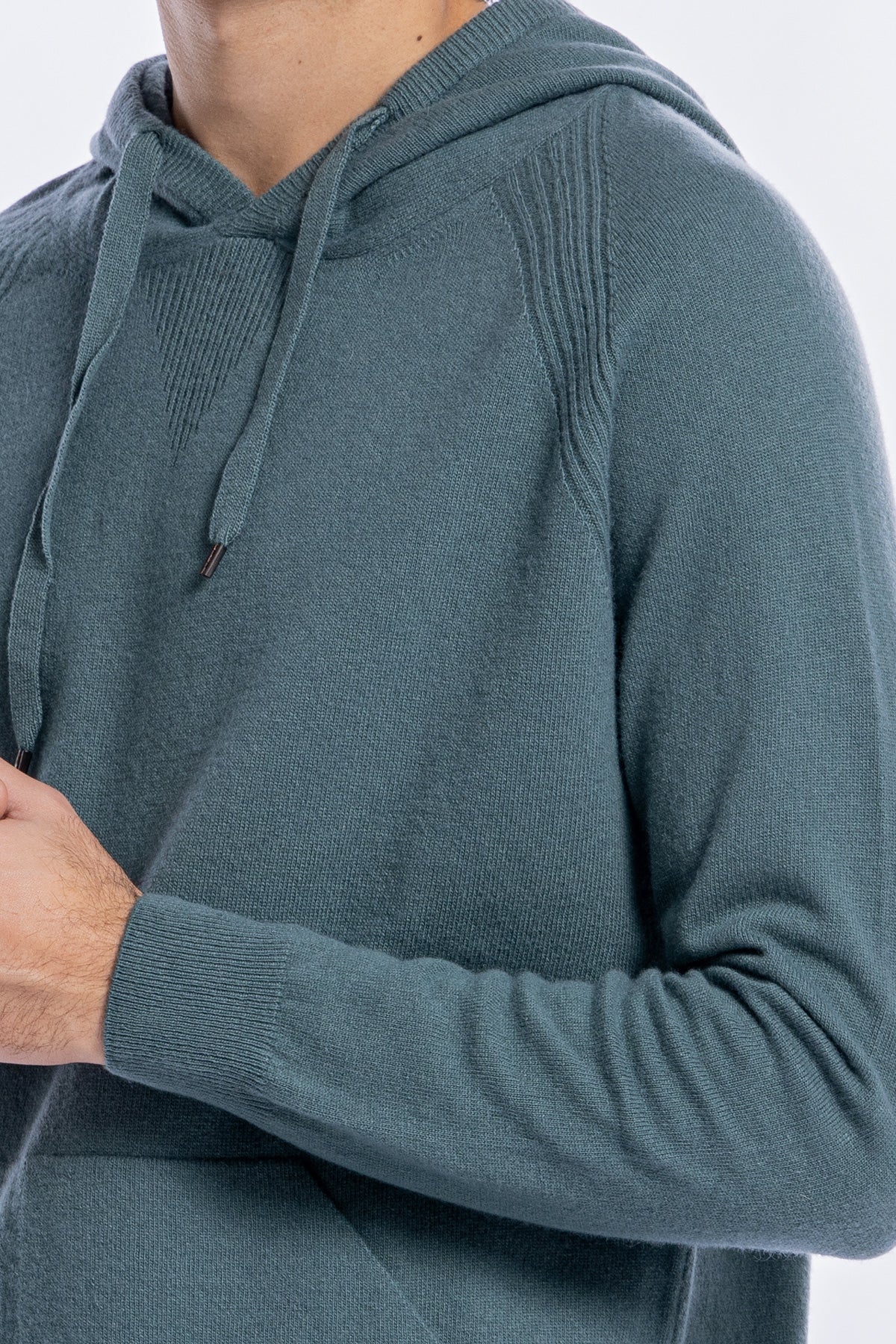 Felpa da uomo verde bottiglia in lana e cashmere con cappuccio e tasche sul davanti