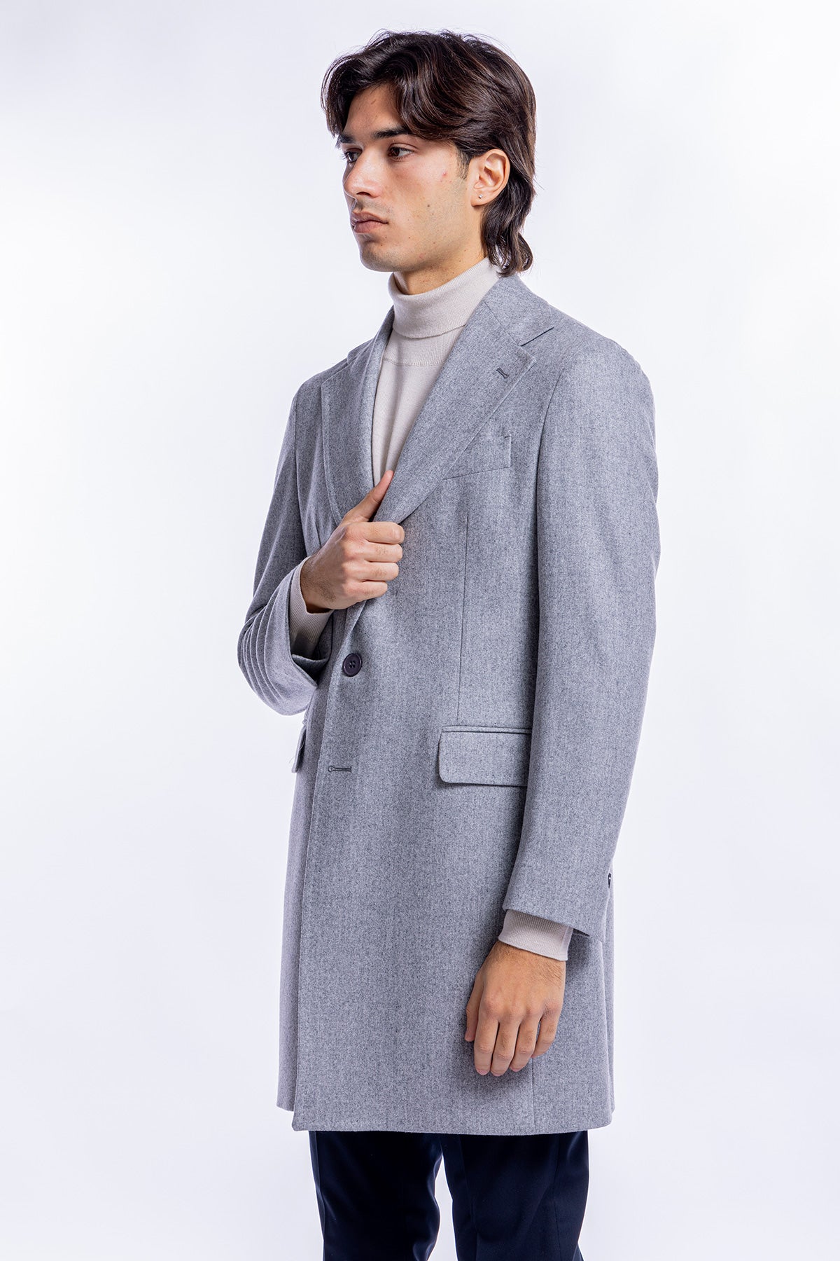 Cappotto uomo Monopetto grigio chiaro in pura lana al 100% Vitale Barberis Canonico rever largo 11cm con martingala sul retro