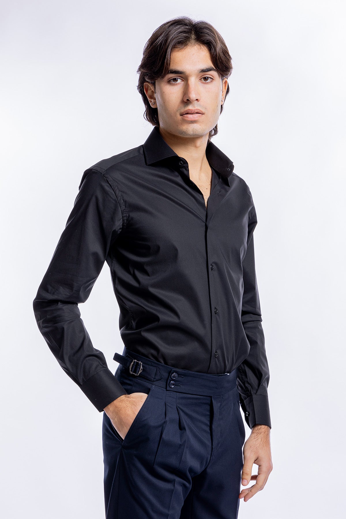 Camicia Uomo nera slim fit in cotone Elastico Collo semi francese tinta unita sartoriale