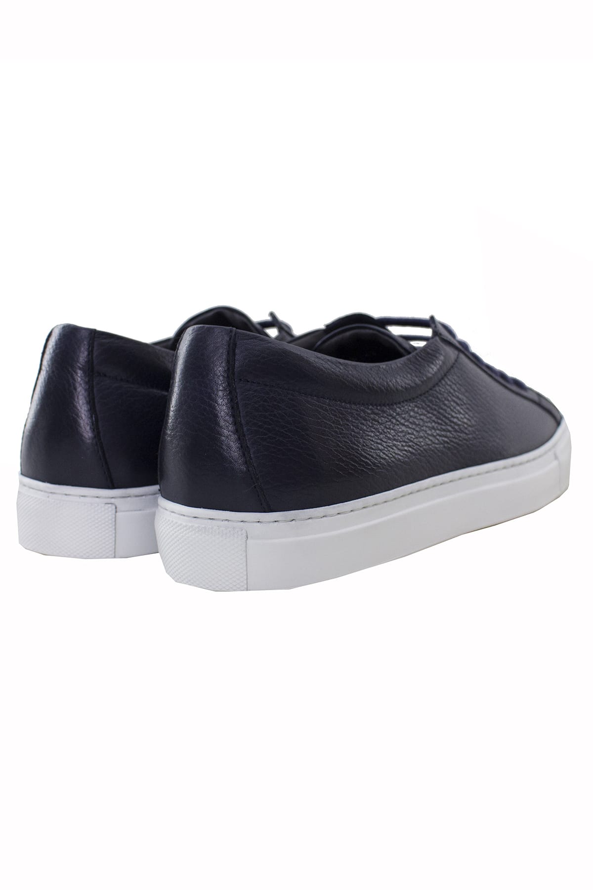 Sneakers uomo blu in vera pelle con suola in gomma bianca  made in italy