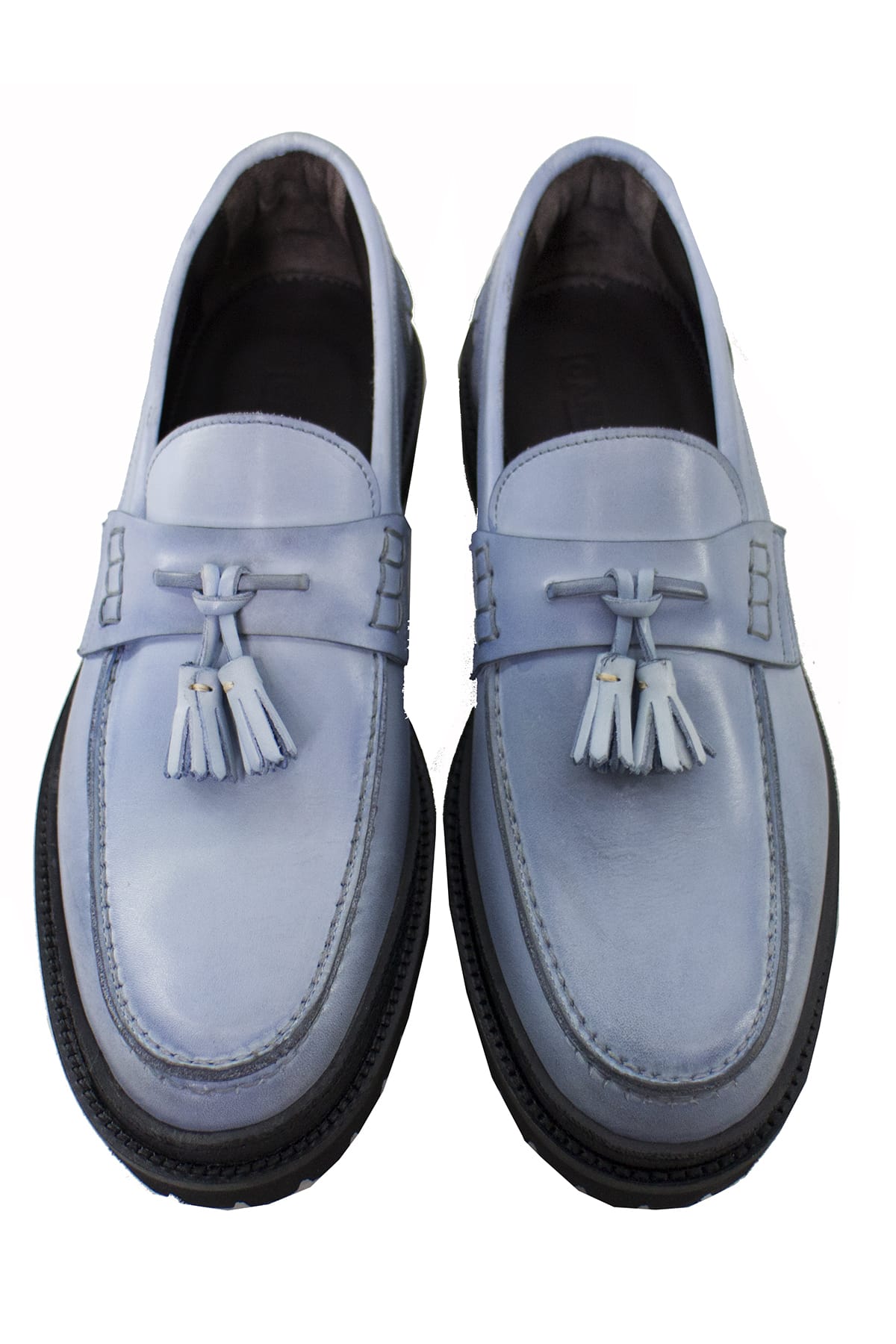 Mocassini uomo celesti in vera pelle con nappine suola a carrarmato alta made in italy