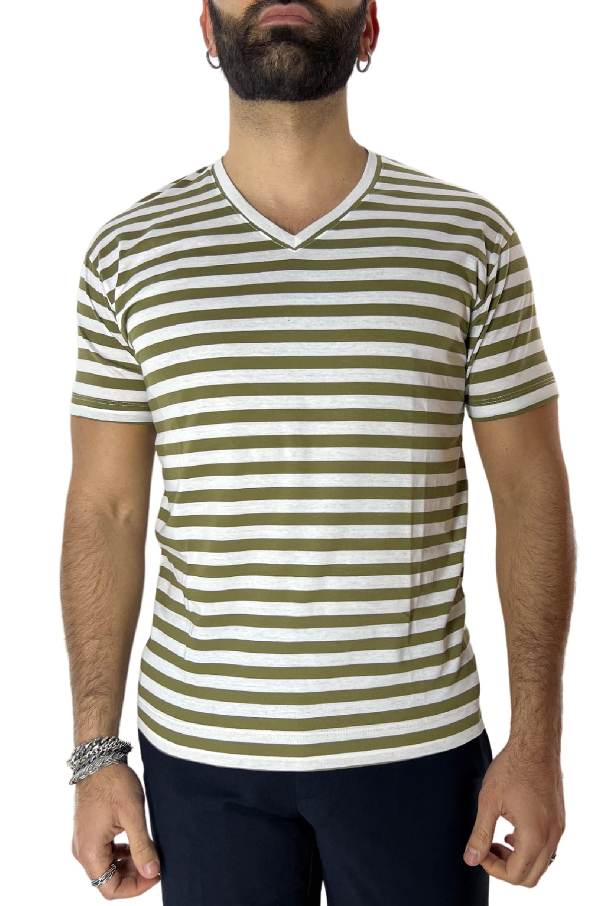T-shirt scollo a v da uomo verde rigata mezze maniche slim fit made in italy
