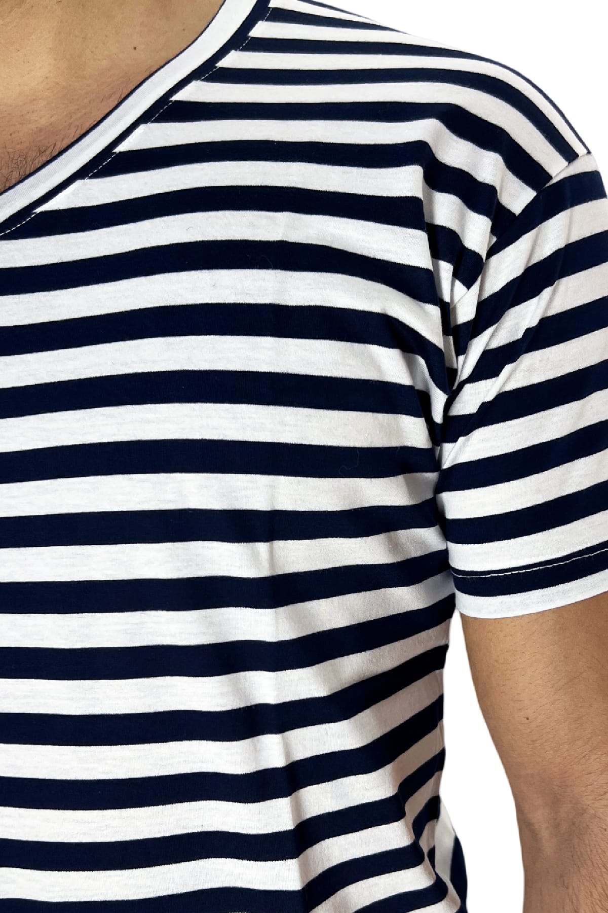 T-shirt scollo a v da uomo blu rigata mezze maniche slim fit made in italy
