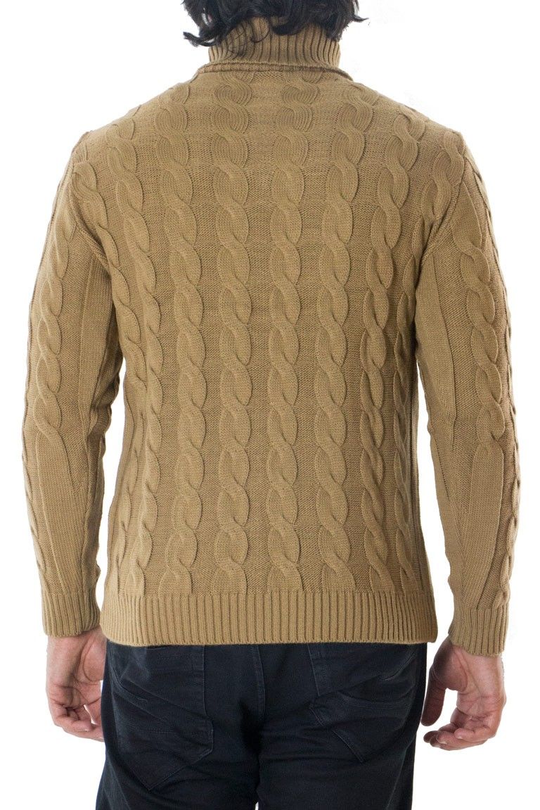 Maglione uomo lana grossa con treccia larga collo alto slim fit elastica