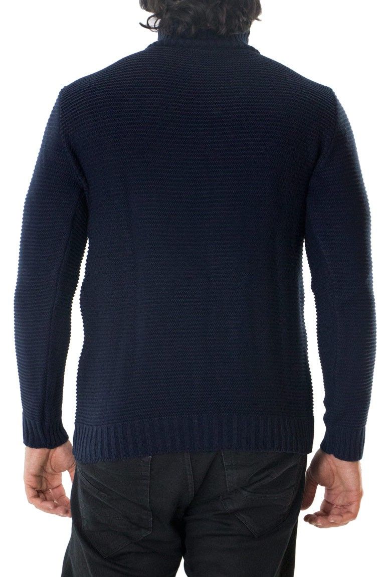 Maglione uomo lana grossa intrecciata stretta collo alto slim  elastica