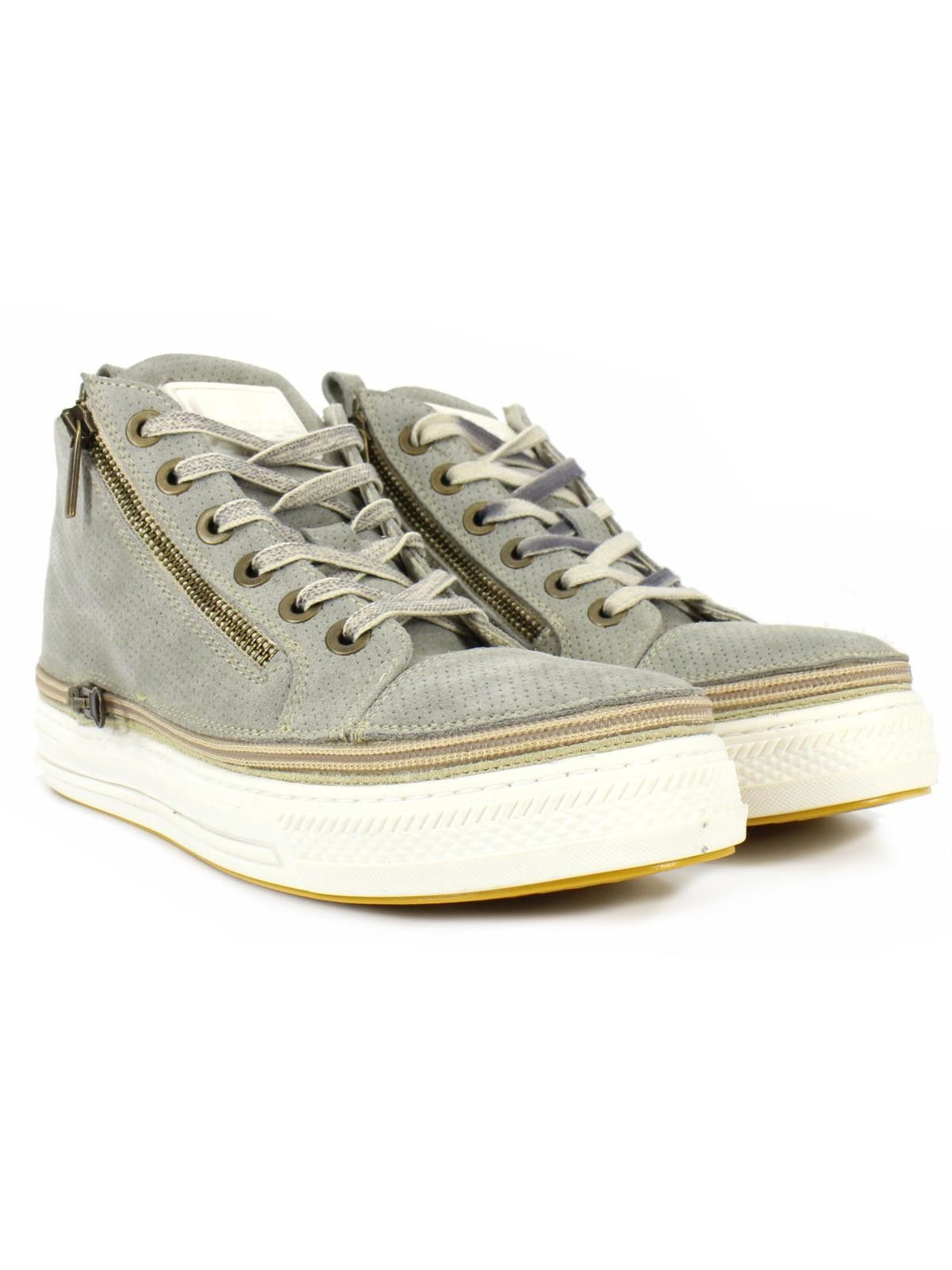 Stivaletto uomo in camoscio beige con zip e suola bianca