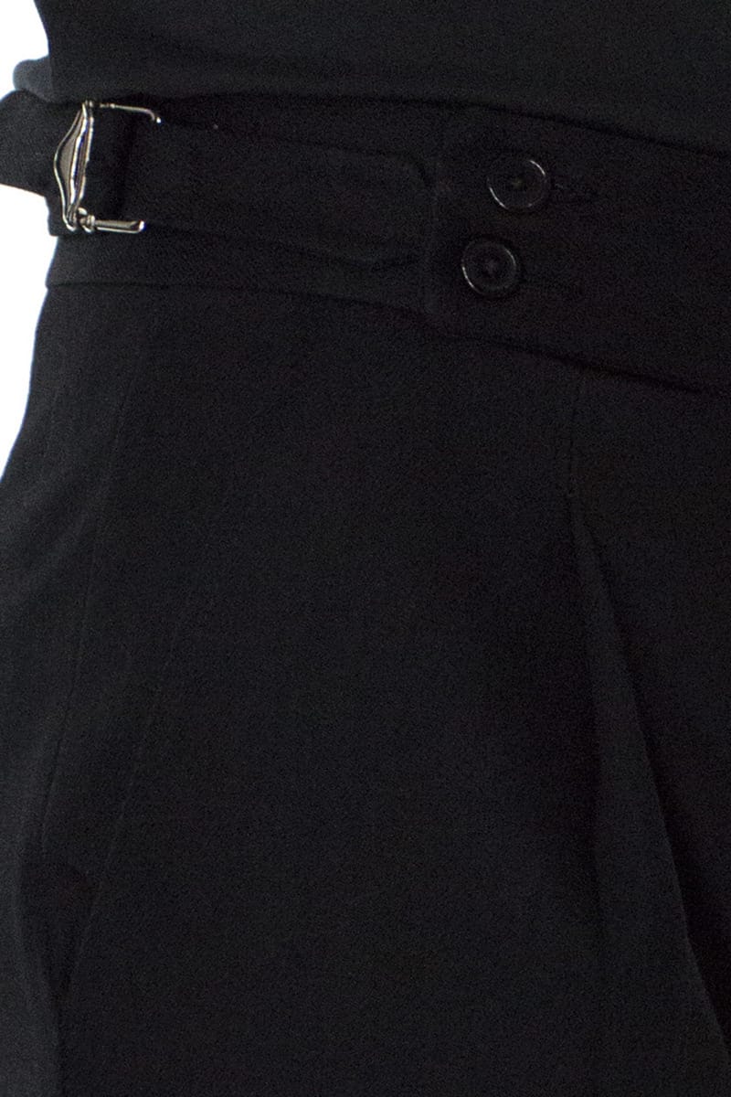 Pantaloni a vita alta uomo nero con pinces e fibbia laterale effetto denim in cotone made in Italy