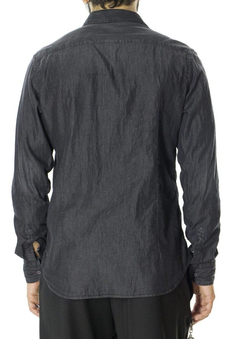 Camicia da uomo slim fit con taschini sul davanti in cotone