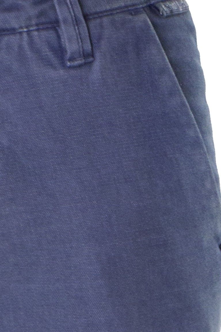 Pantalone uomo tasca america grigio nichol judd con pattine sul retro