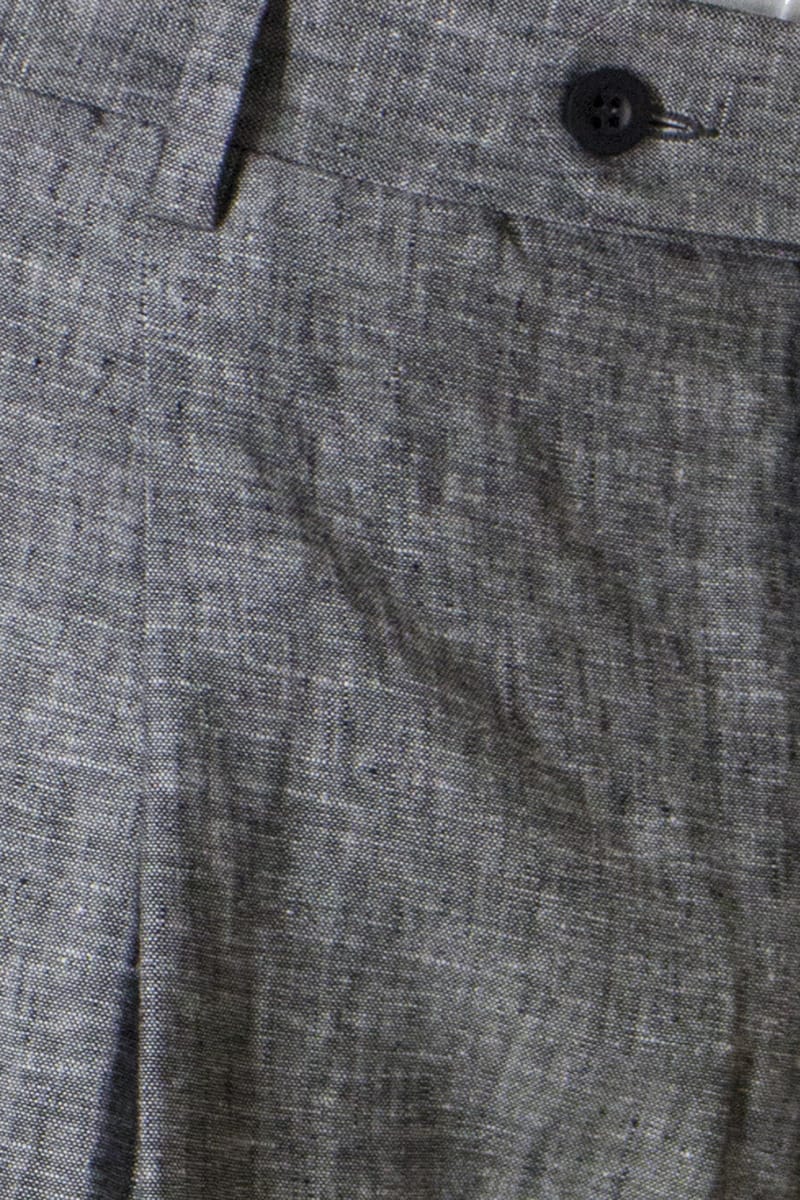 Bermuda uomo Grigio Scuro in lino vita alta con doppia pinces e tasca america