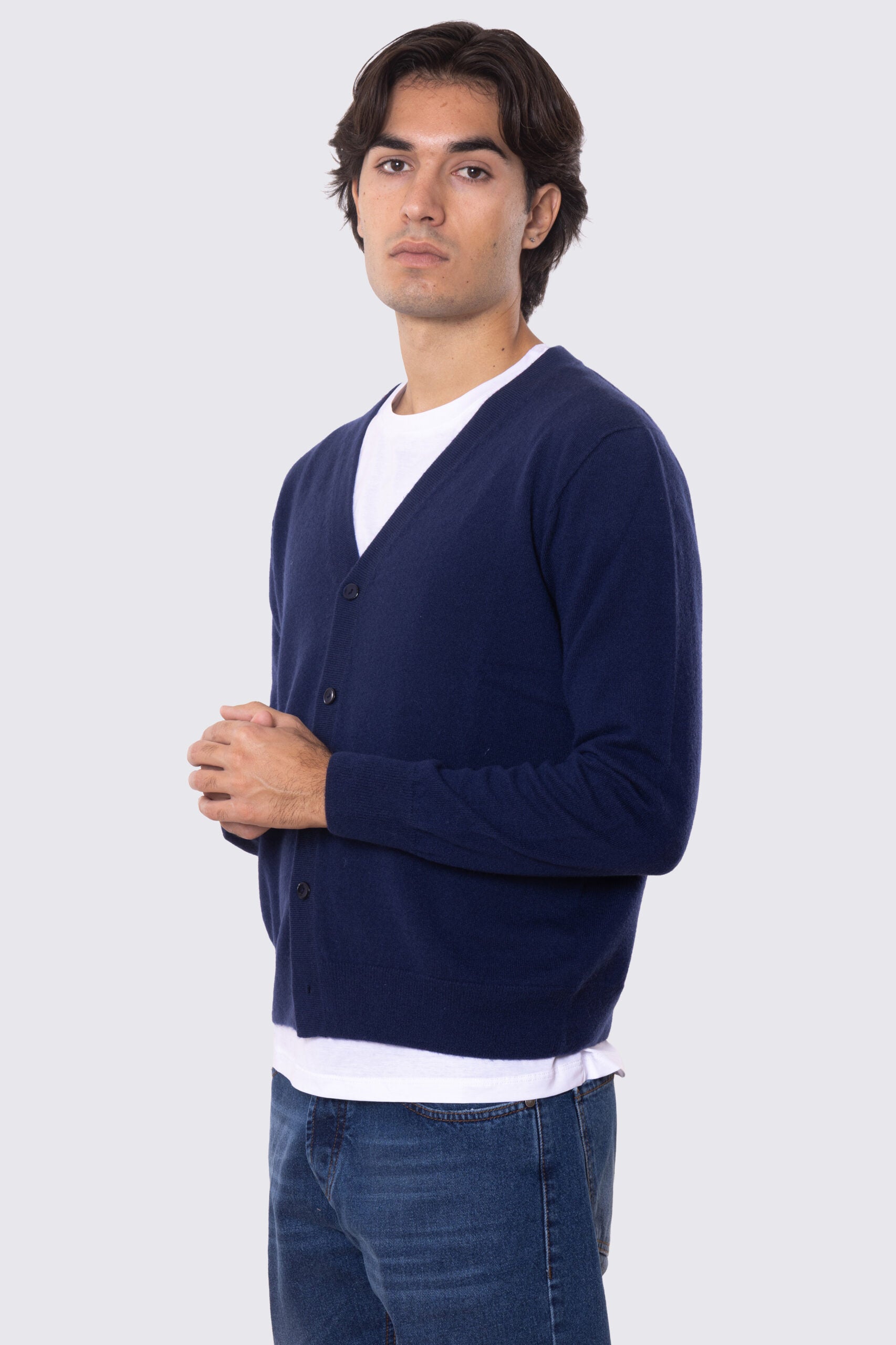 Cardigan scollo a v con bottoni Blu 100% cashmere a tubolare tinta unita con elastici sulle maniche e sul fondo Finezza 12