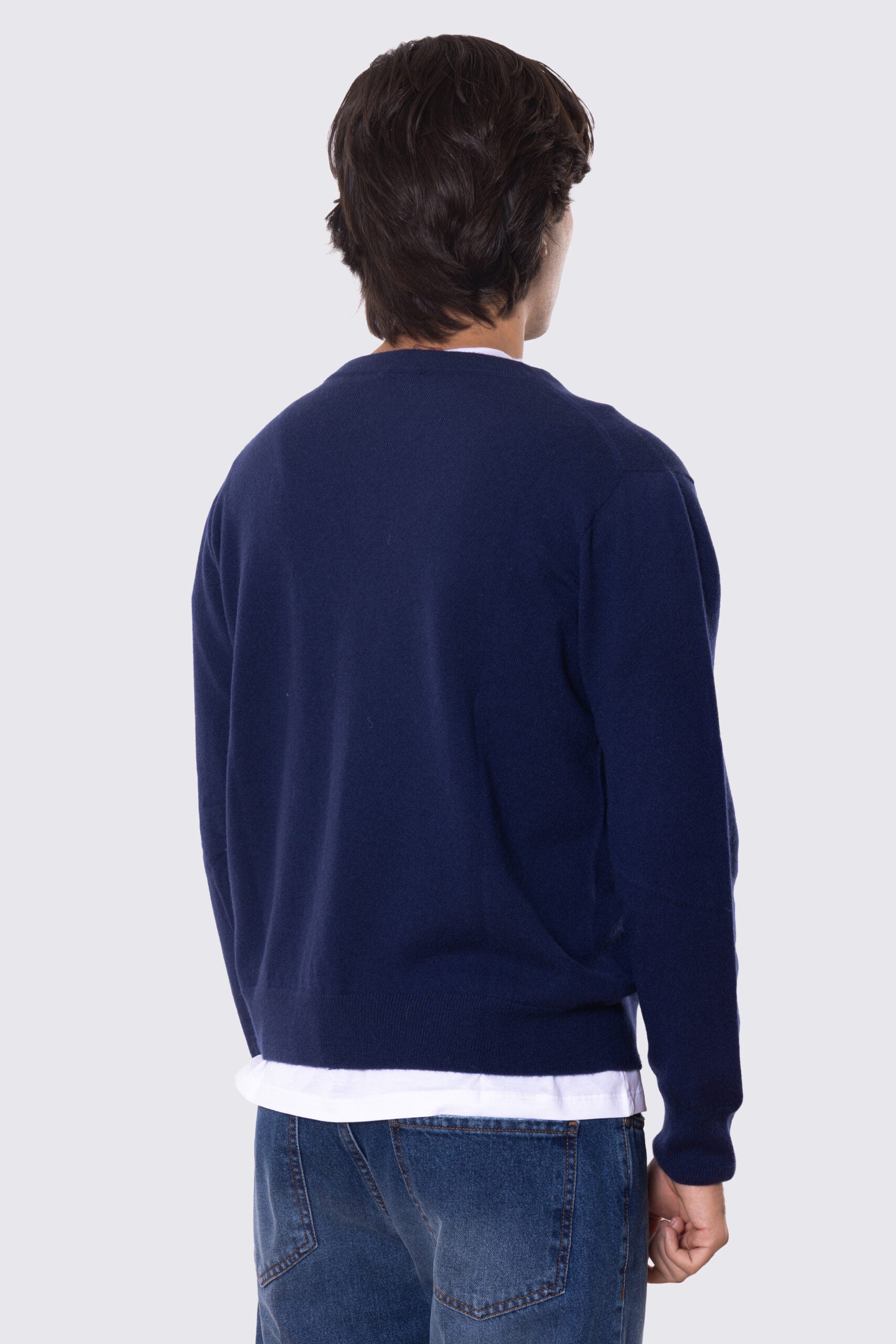 Cardigan scollo a v con bottoni Blu 100% cashmere a tubolare tinta unita con elastici sulle maniche e sul fondo Finezza 12