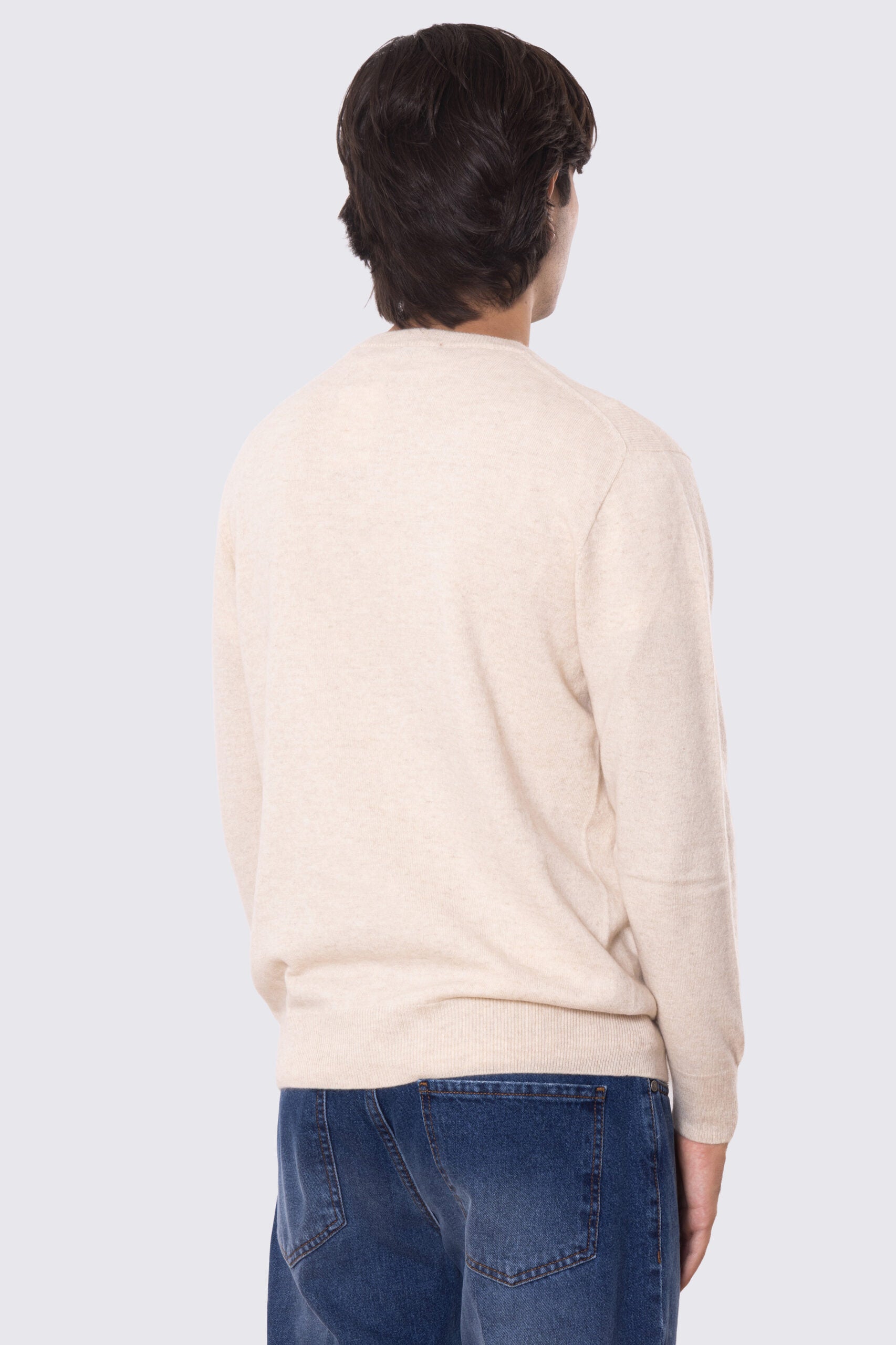 Maglione Beige scollo a v 100% cashmere a tubolare tinta unita con elastici sulle maniche e sul fondo Finezza 12
