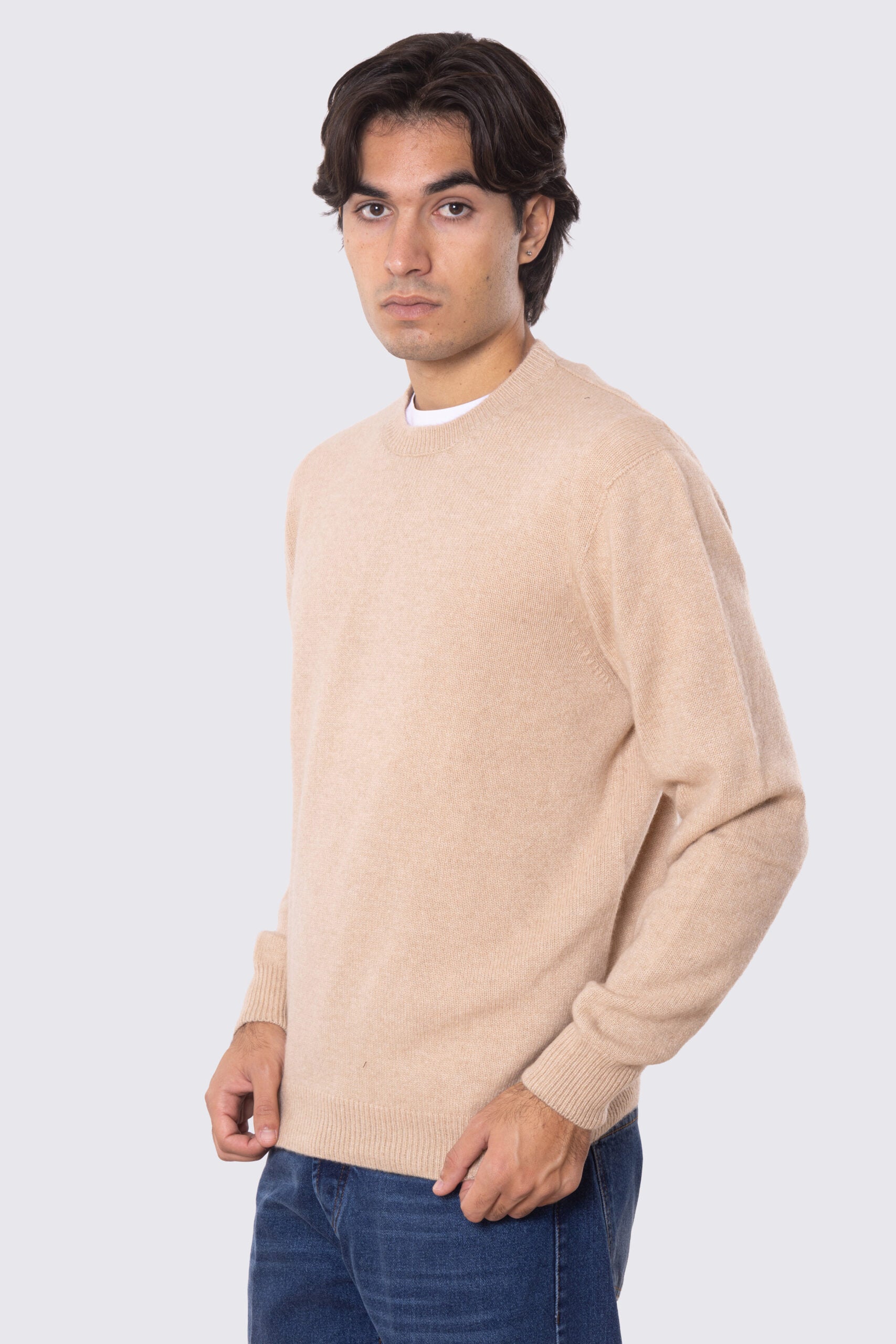 Maglione girocollo color cammello 100% cashmere a tubolare tinta unita con elastici sulle maniche e sul fondo Finezza 7