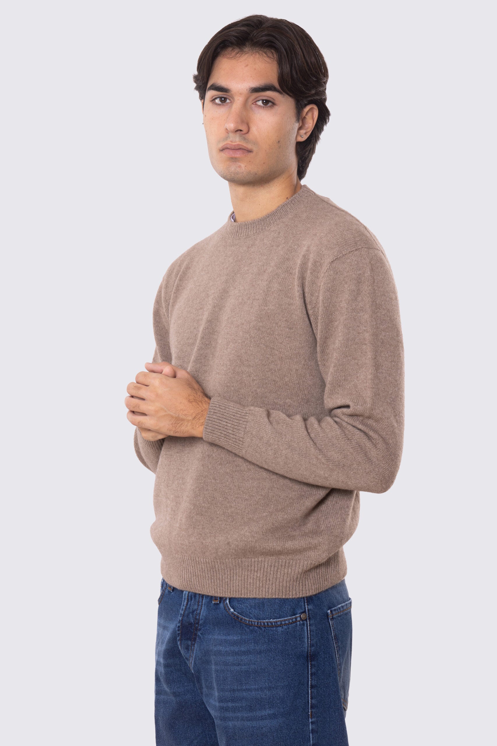 Maglione girocollo Tortora 100% cashmere a tubolare tinta unita con elastici sulle maniche e sul fondo Finezza 7