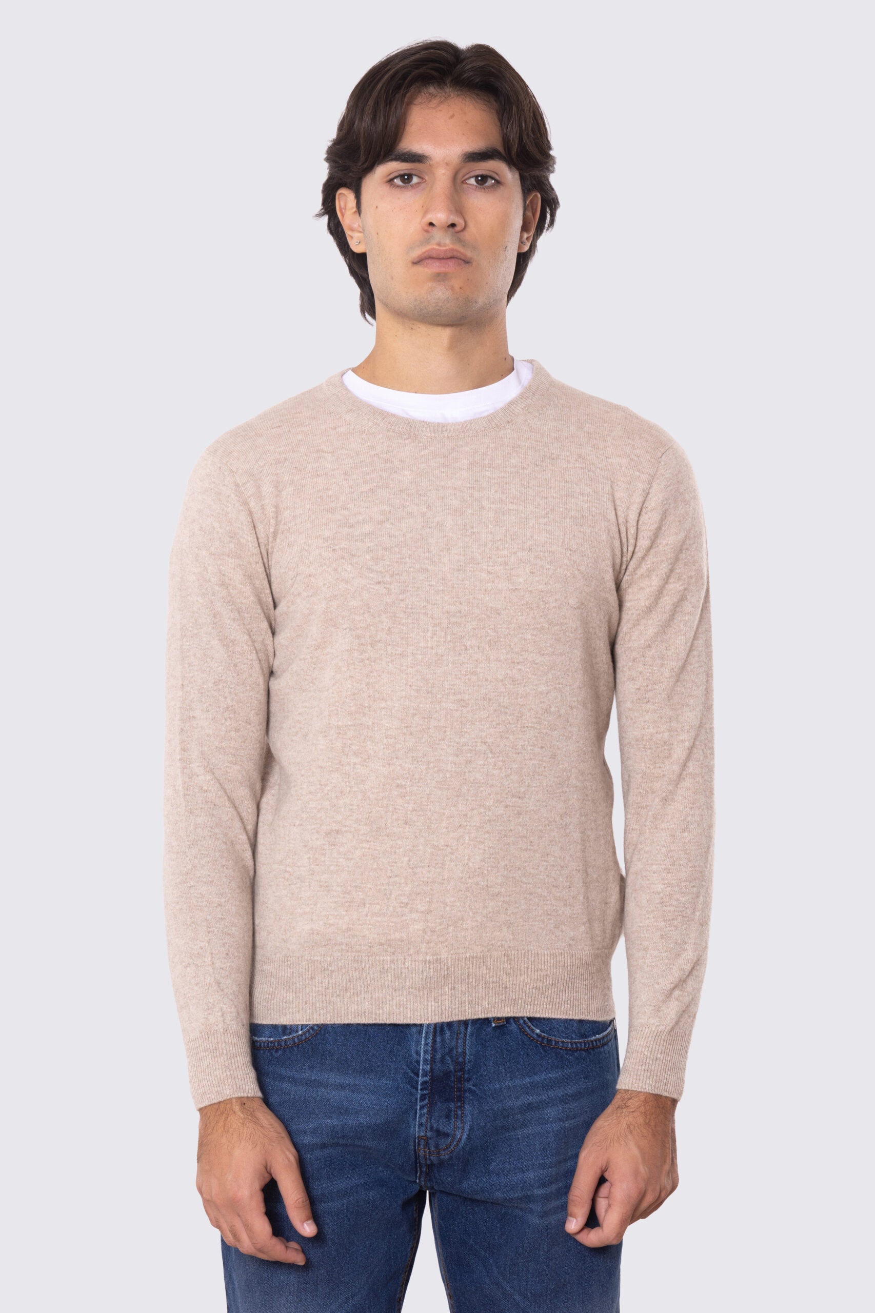 Maglione girocollo beige 100% cashmere a tubolare tinta unita con elastici sulle maniche e sul fondo Finezza 12