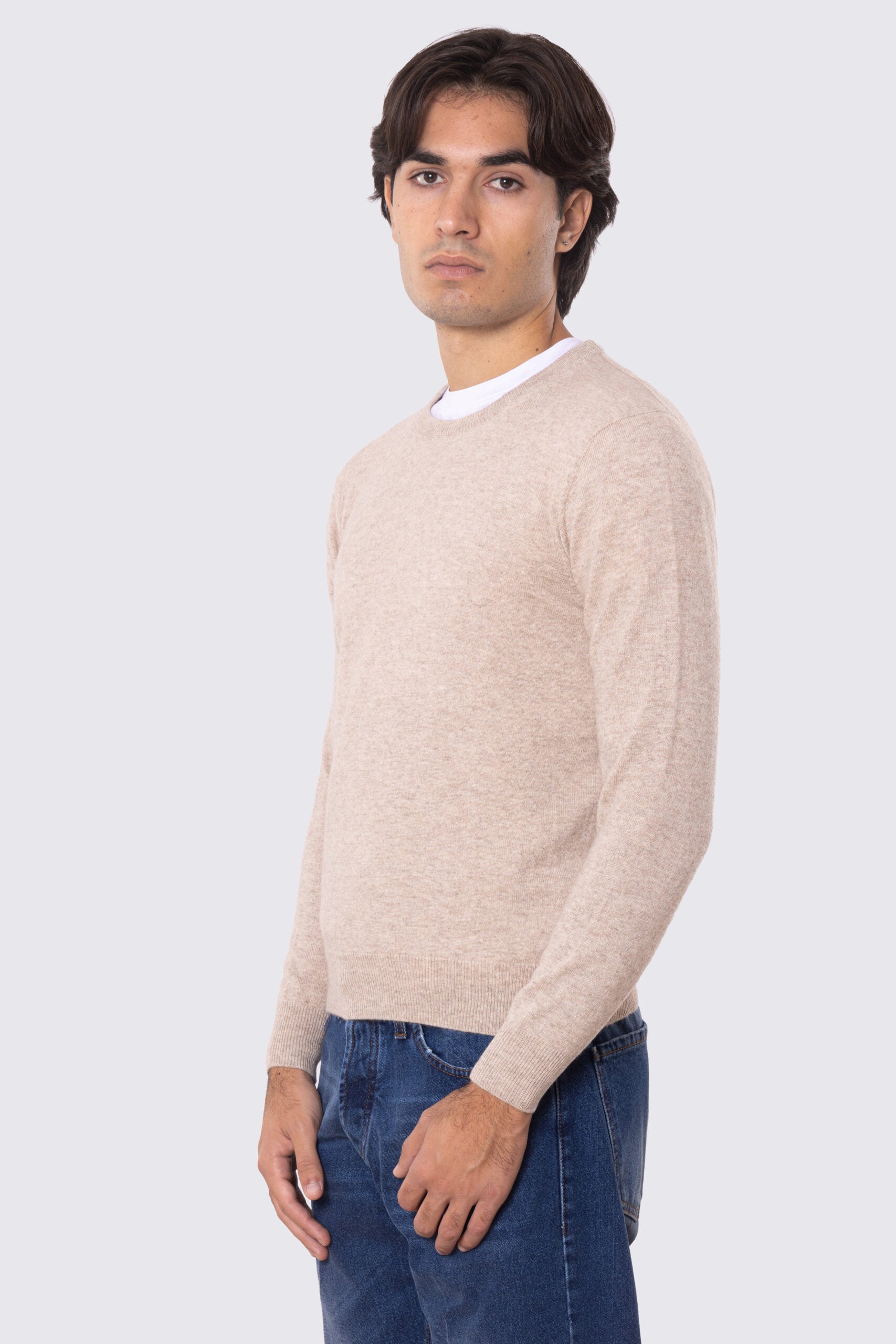 Maglione girocollo beige 100% cashmere a tubolare tinta unita con elastici sulle maniche e sul fondo Finezza 12