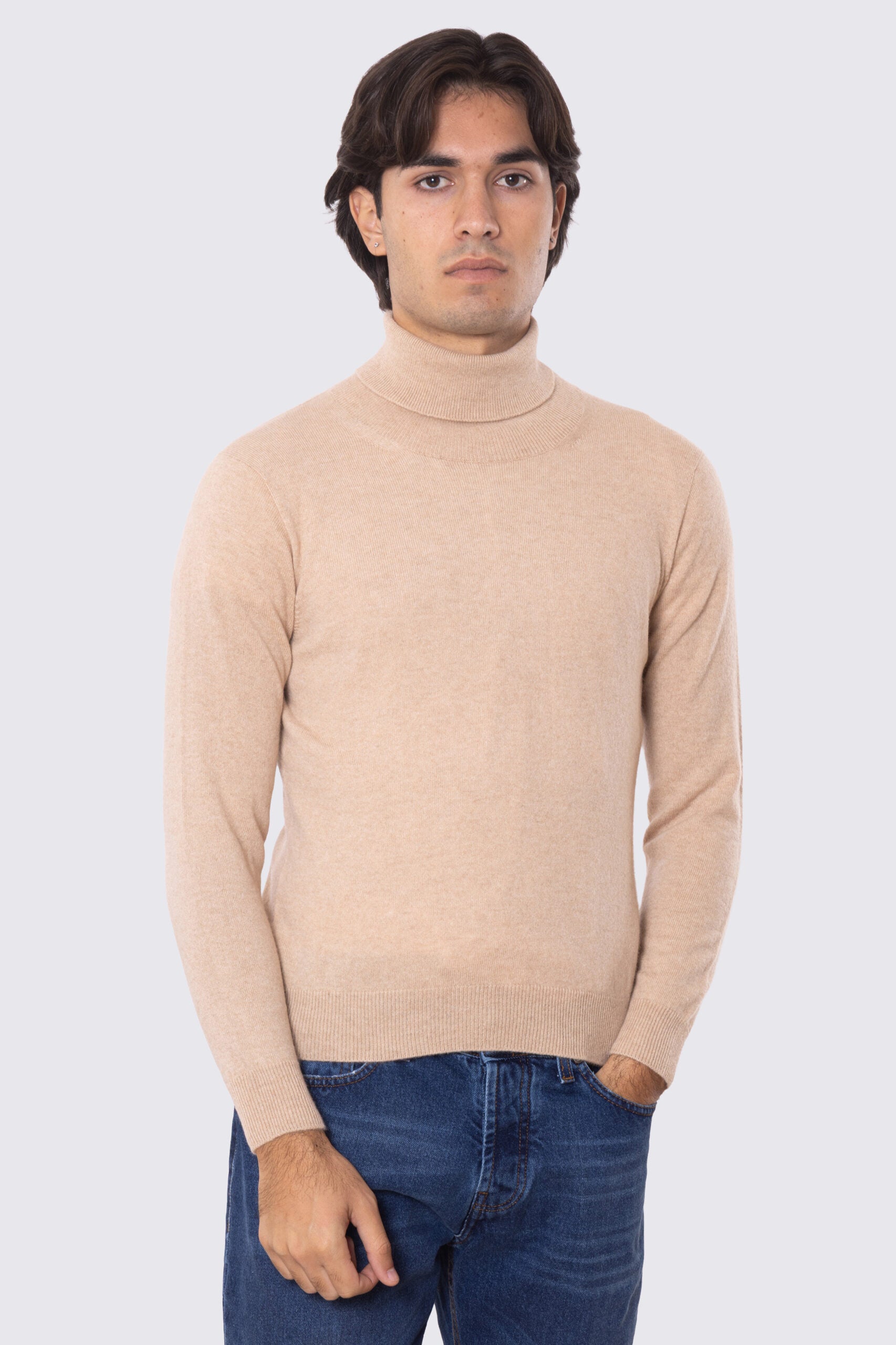 Dolcevita color cammello 100% cashmere a tubolare tinta unita con elastici sulle maniche e sul fondo Finezza 12