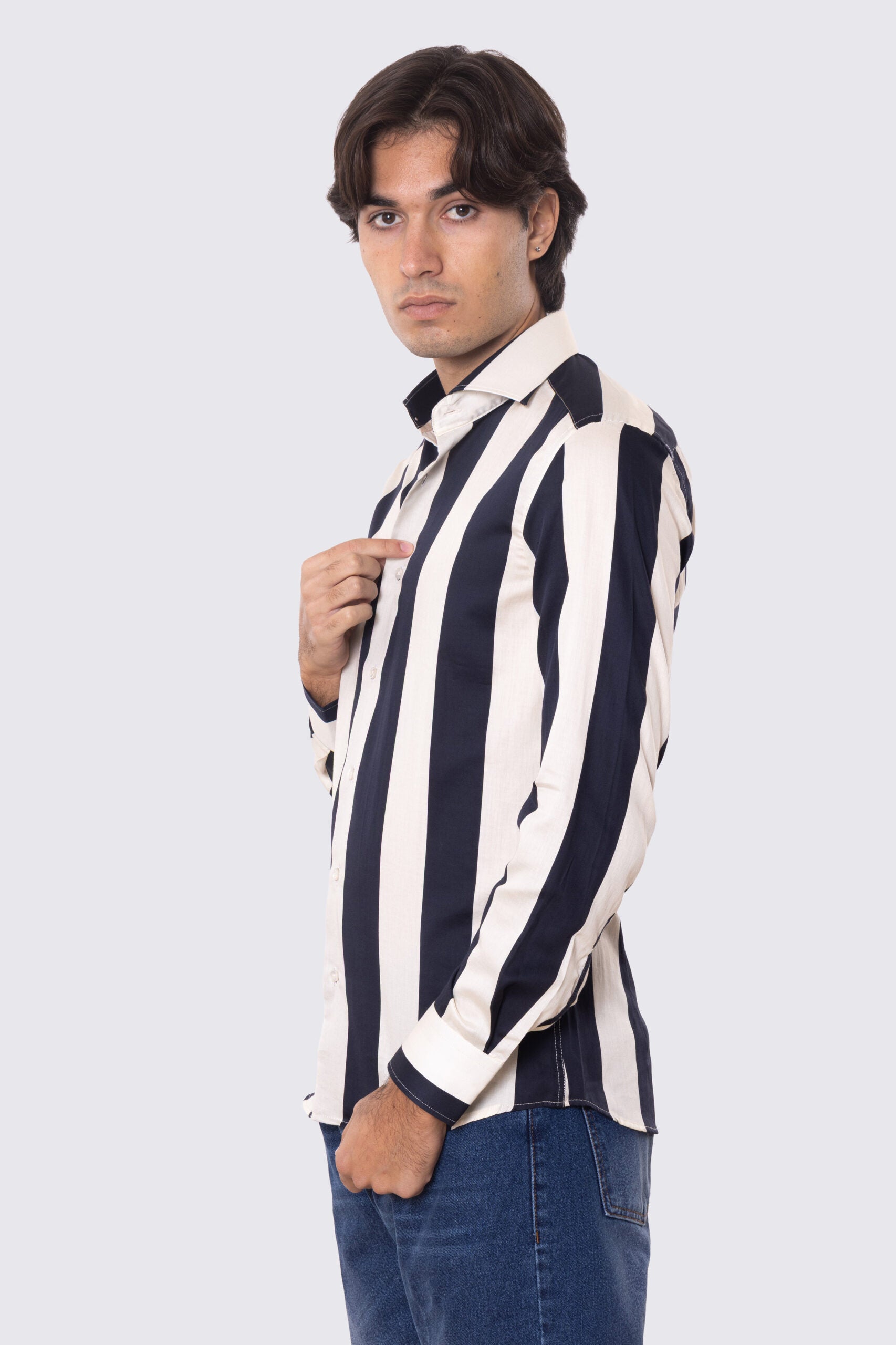 Camicia Uomo blu fantasia righe grandi blu e panna slim fit in cotone 100% Collo semi francese sartoriale