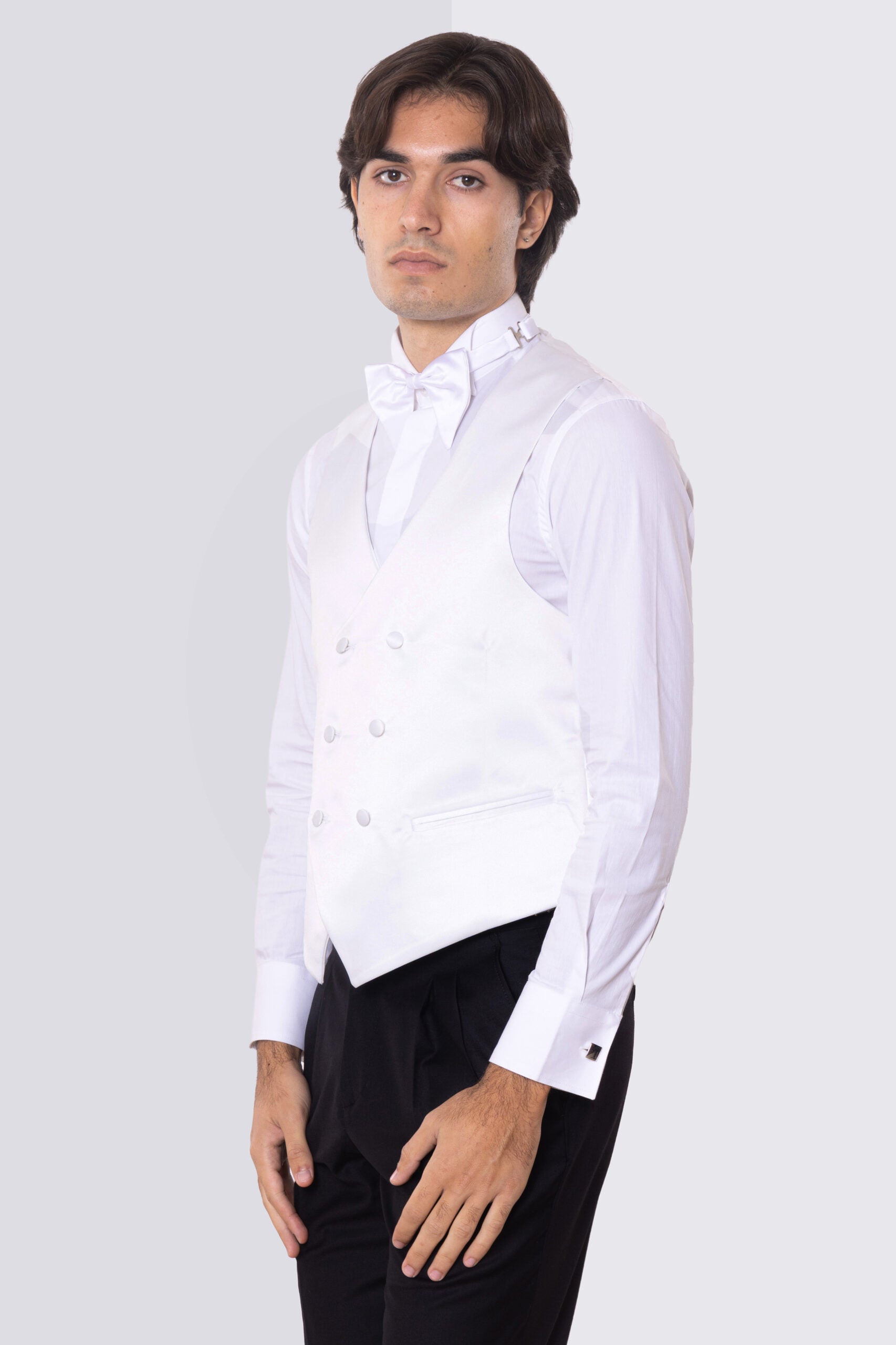 Gilet doppiopetto bianco in raso da uomo regular fit con tasche a filo e gancio di regolazione sul retro