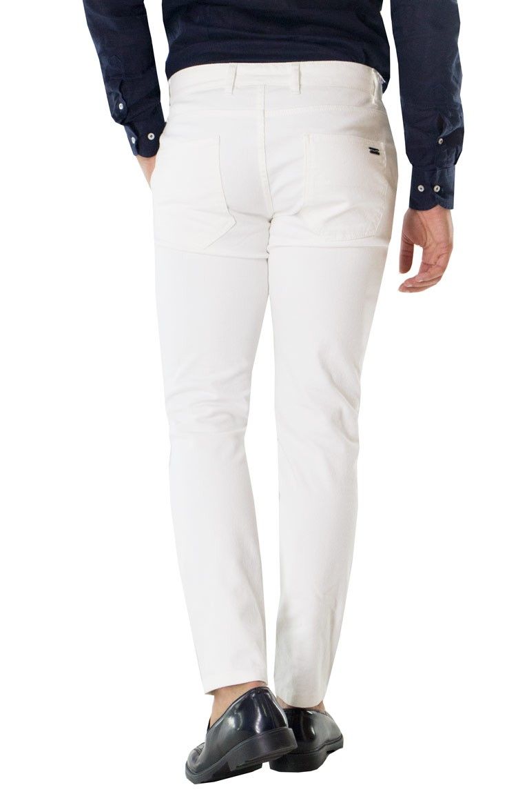 Jeans uomo bianco invernale slim fit tasche a filo tessuto elasticizzato a microrighe diagonali tono su tono