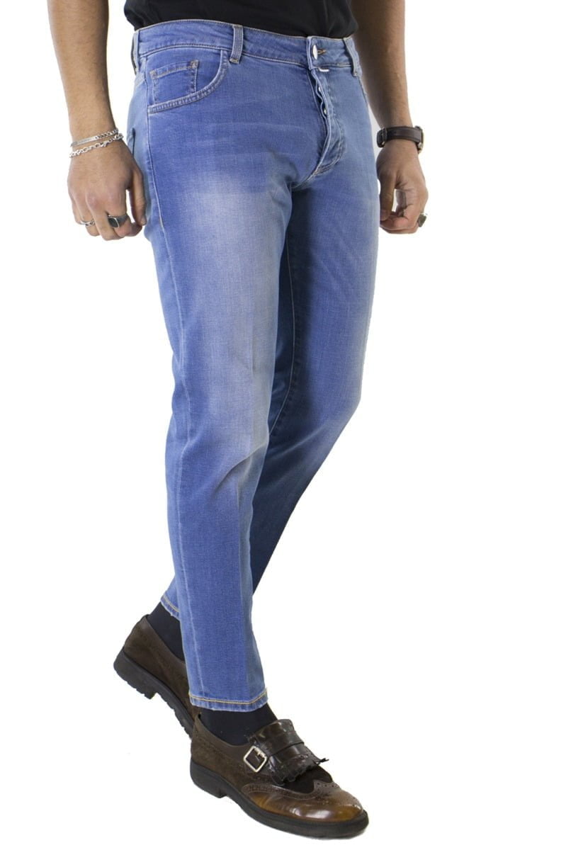 Jeans uomo slim fit elasticizzato Lavaggio chiaro con cuciture in contrasto made in italy