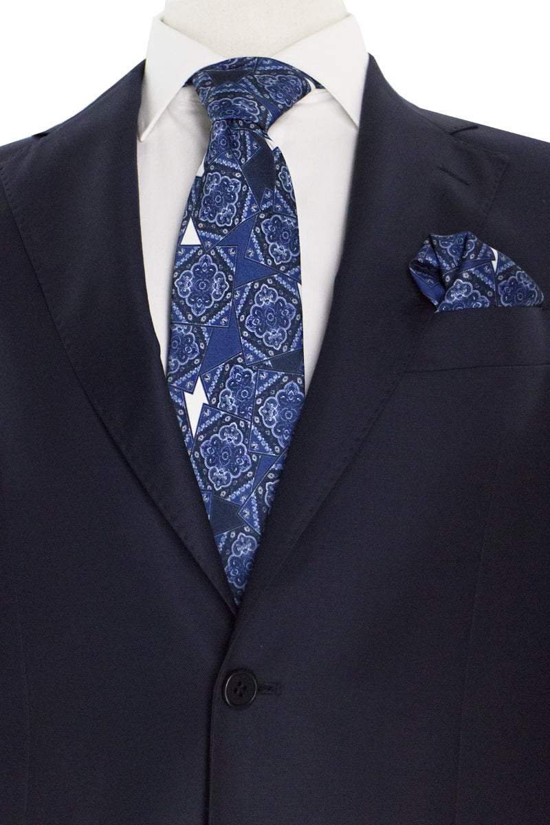 Cravatta uomo blu fantasia damascata bluette compresa di pochette abbinata