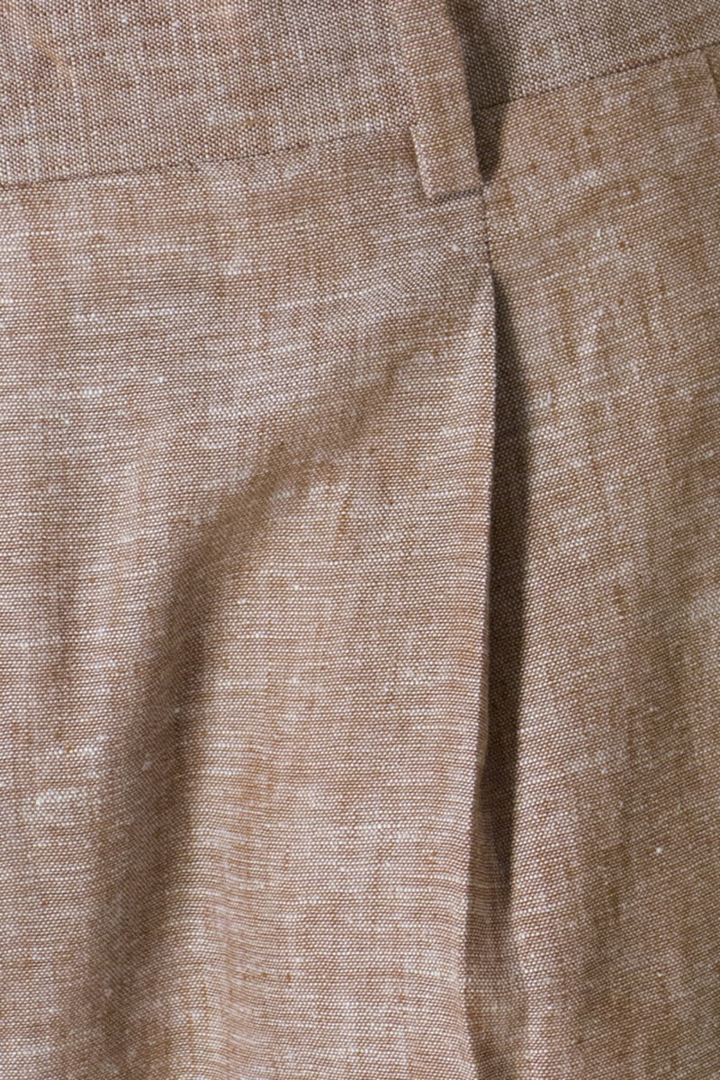 Bermuda uomo Coccio in lino vita alta con doppia pinces e tasca america