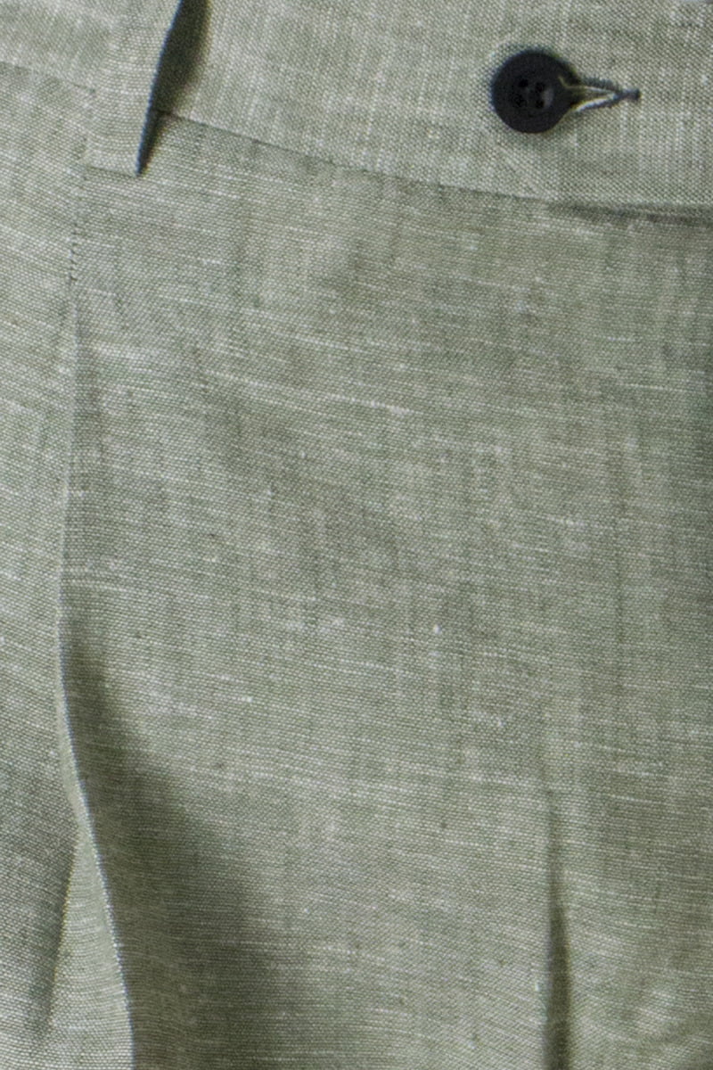 Bermuda uomo Verde in lino vita alta con doppia pinces e tasca america