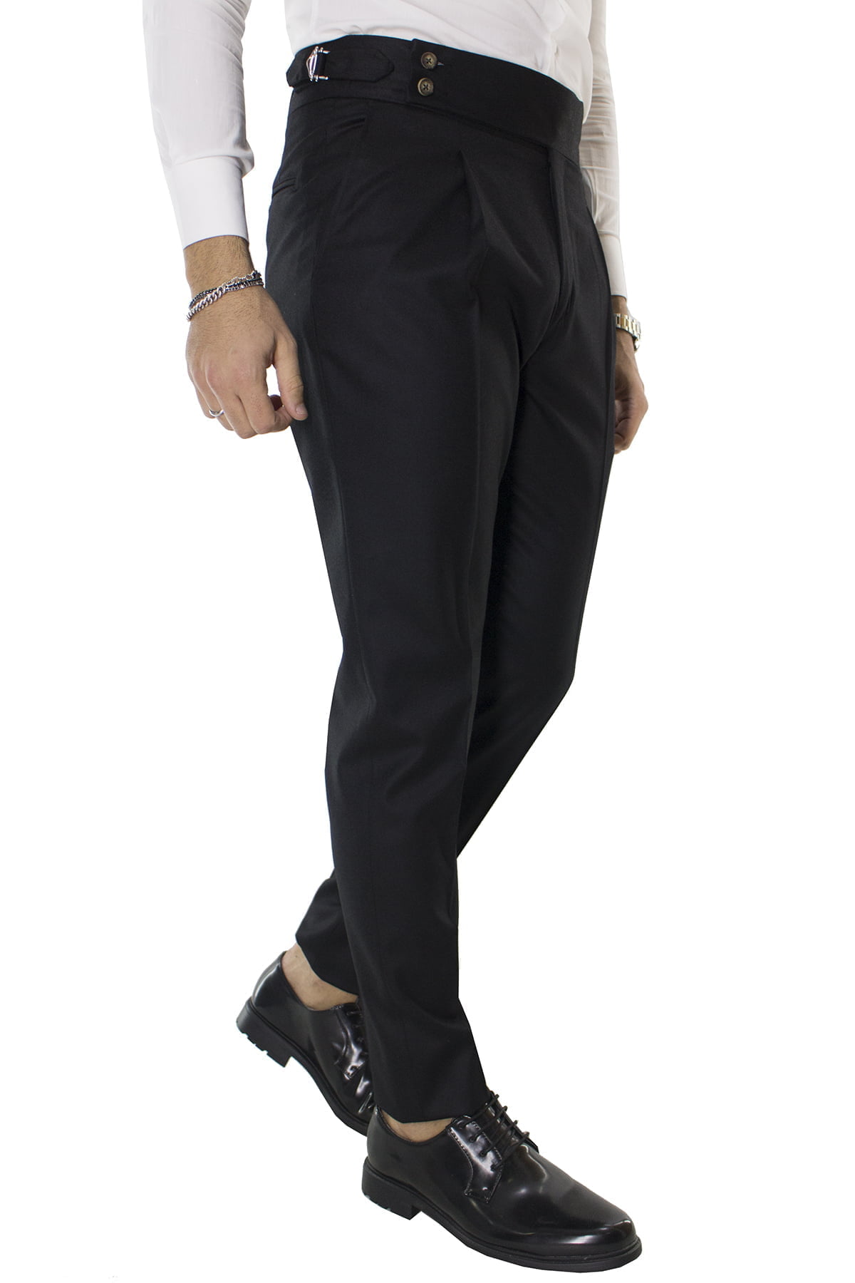 Pantalone uomo nero in lana vita alta con pinces e fibbie laterali vitale barberis canonico