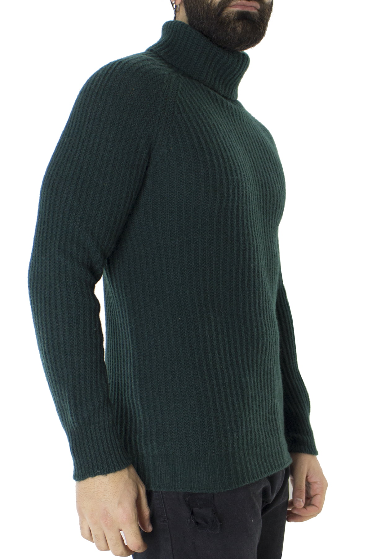 Maglione uomo collo alto verde in lana merinos a costa inglese slim fit made in italy