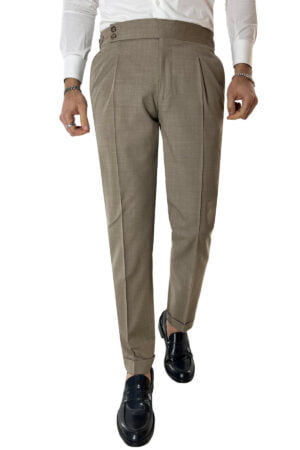 Pantalone uomo fango in fresco lana 120's Holland & Sherry vita alta con pinces fibbie laterali e risvolto 4cm