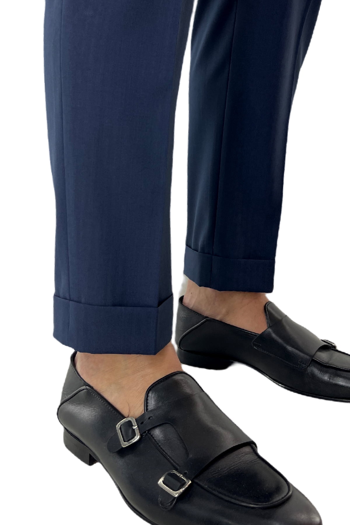 Pantalone uomo blu spigato in fresco lana 120's Holland & Sherry vita alta con pinces fibbie laterali e risvolto 4cm