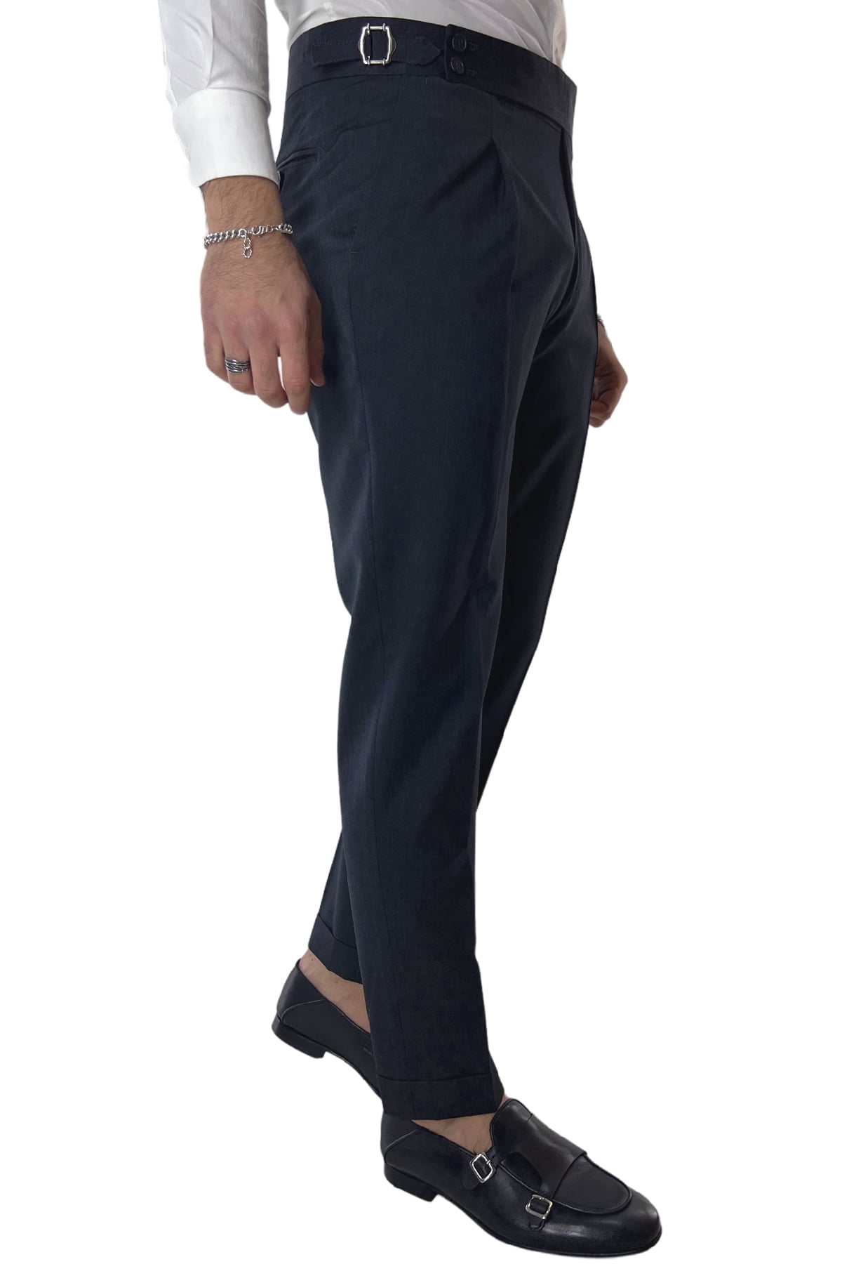 Pantalone uomo grigio scuro fresco lana Vitale Barberis vita alta con pinces fibbie laterali e risvolto 4cm