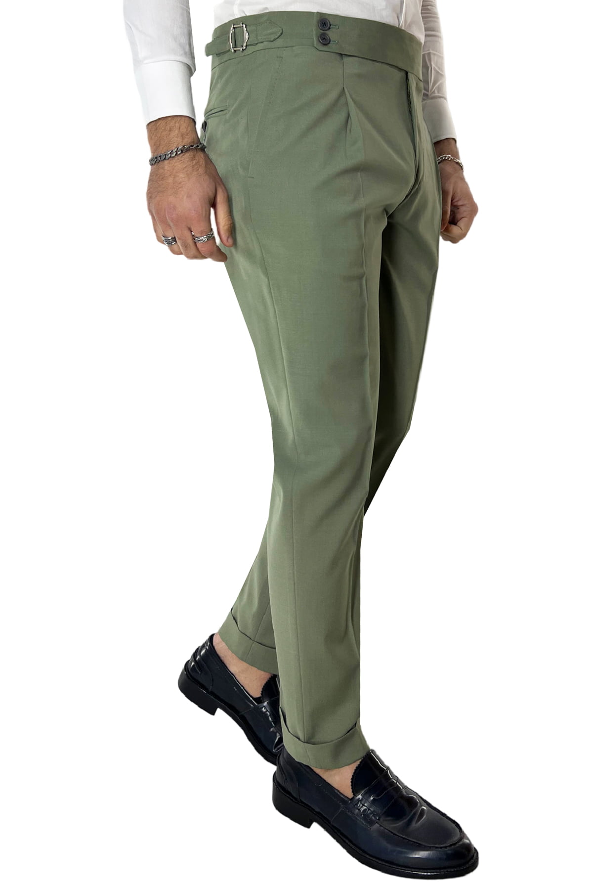 Abito uomo monopetto verde chiaro in fresco lana con pantalone vita alta